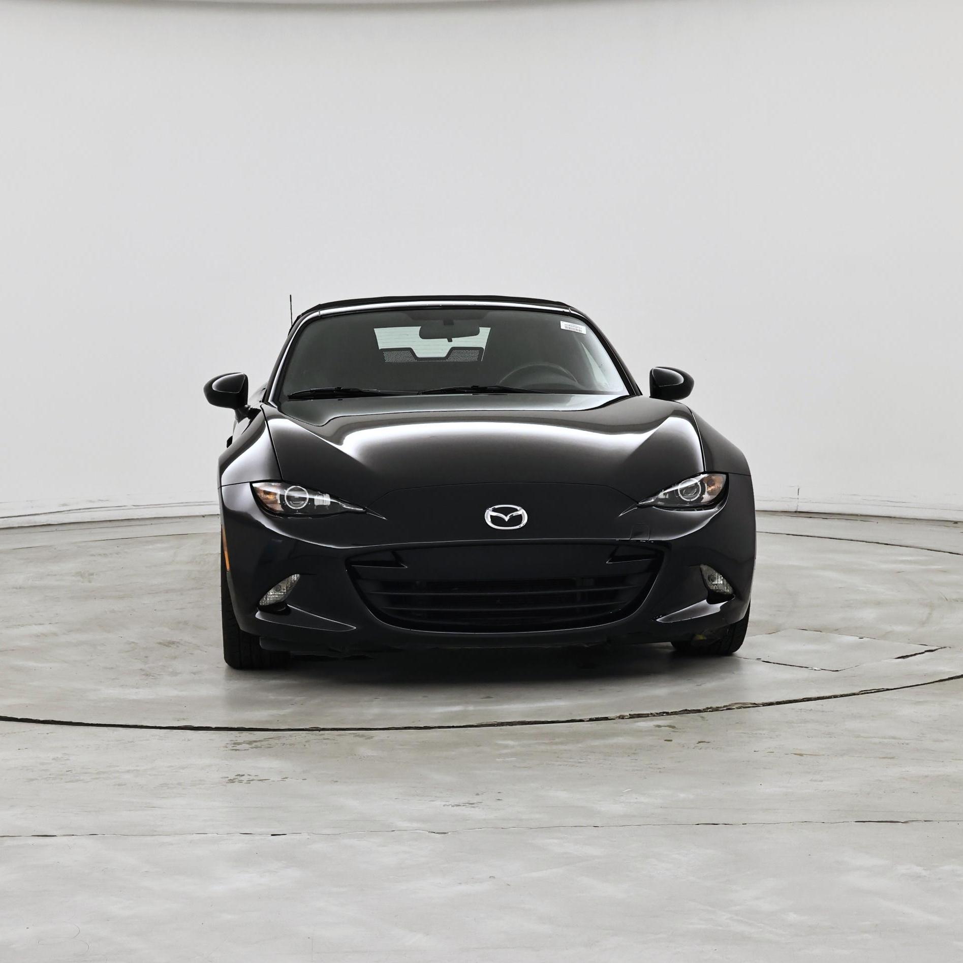 Thumbnail: 2017 Mazda MX-5 Miata - 5