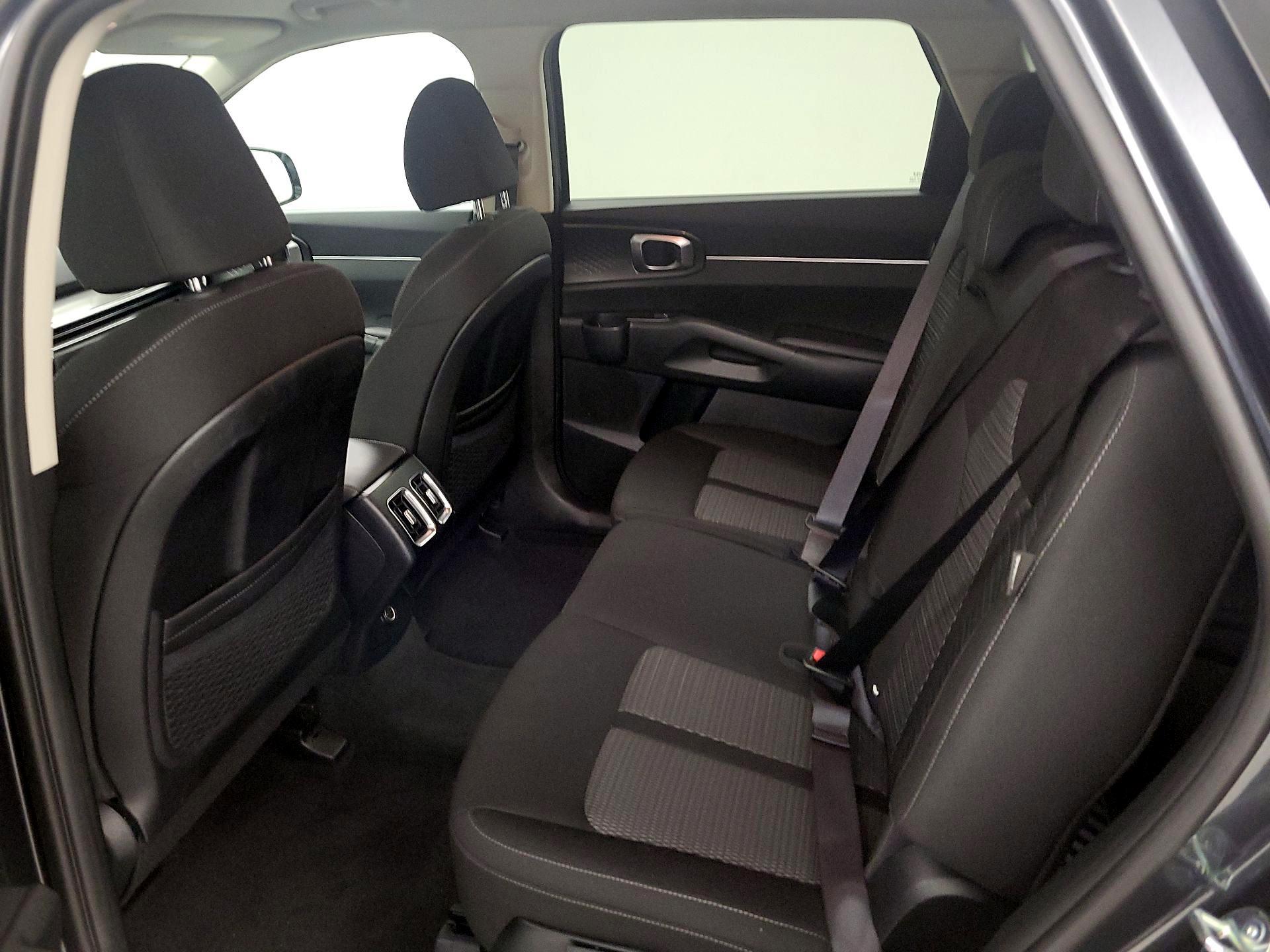 Thumbnail: 2024 Kia Sorento - 19