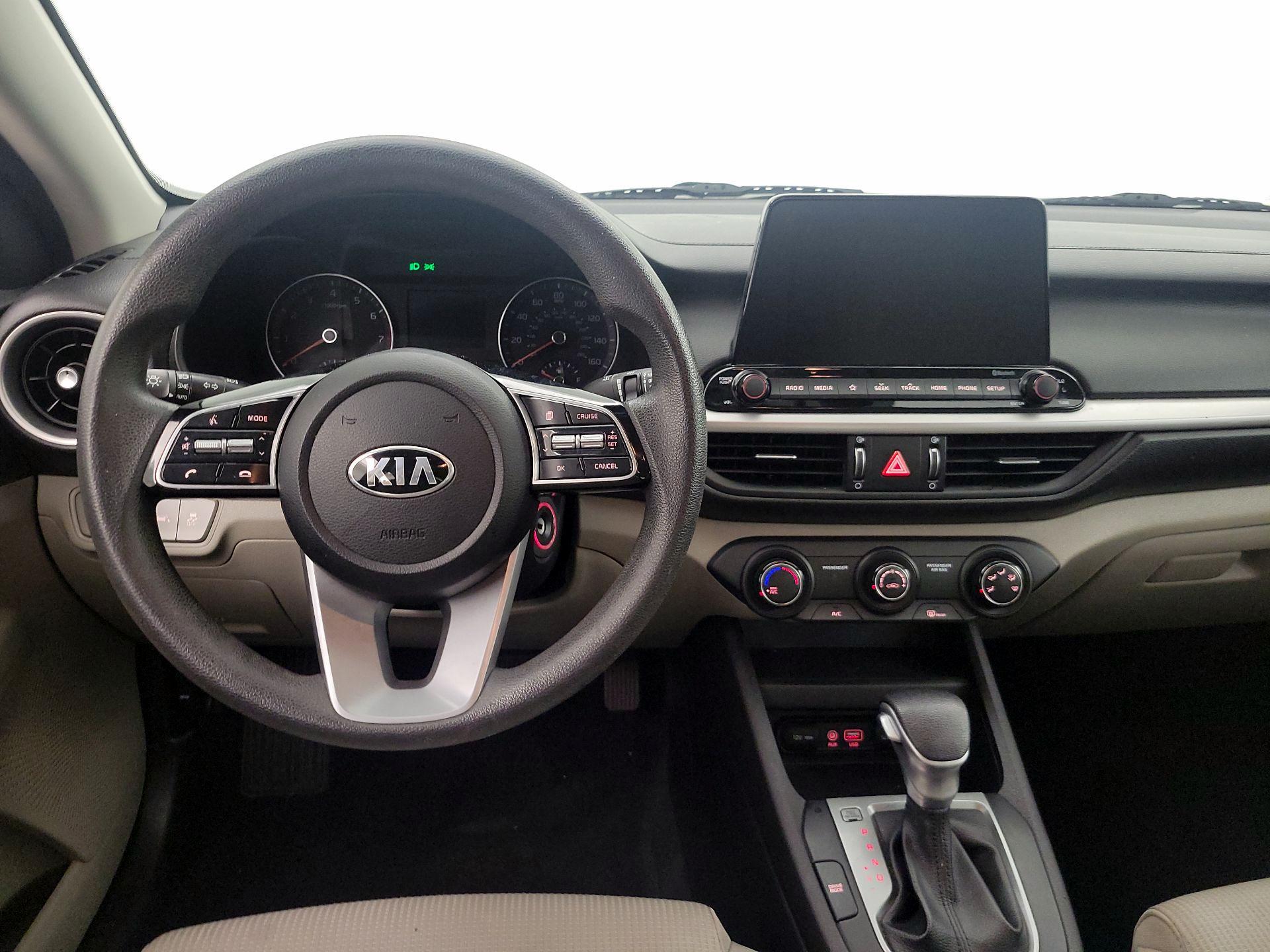 Thumbnail: 2021 Kia Forte - 10
