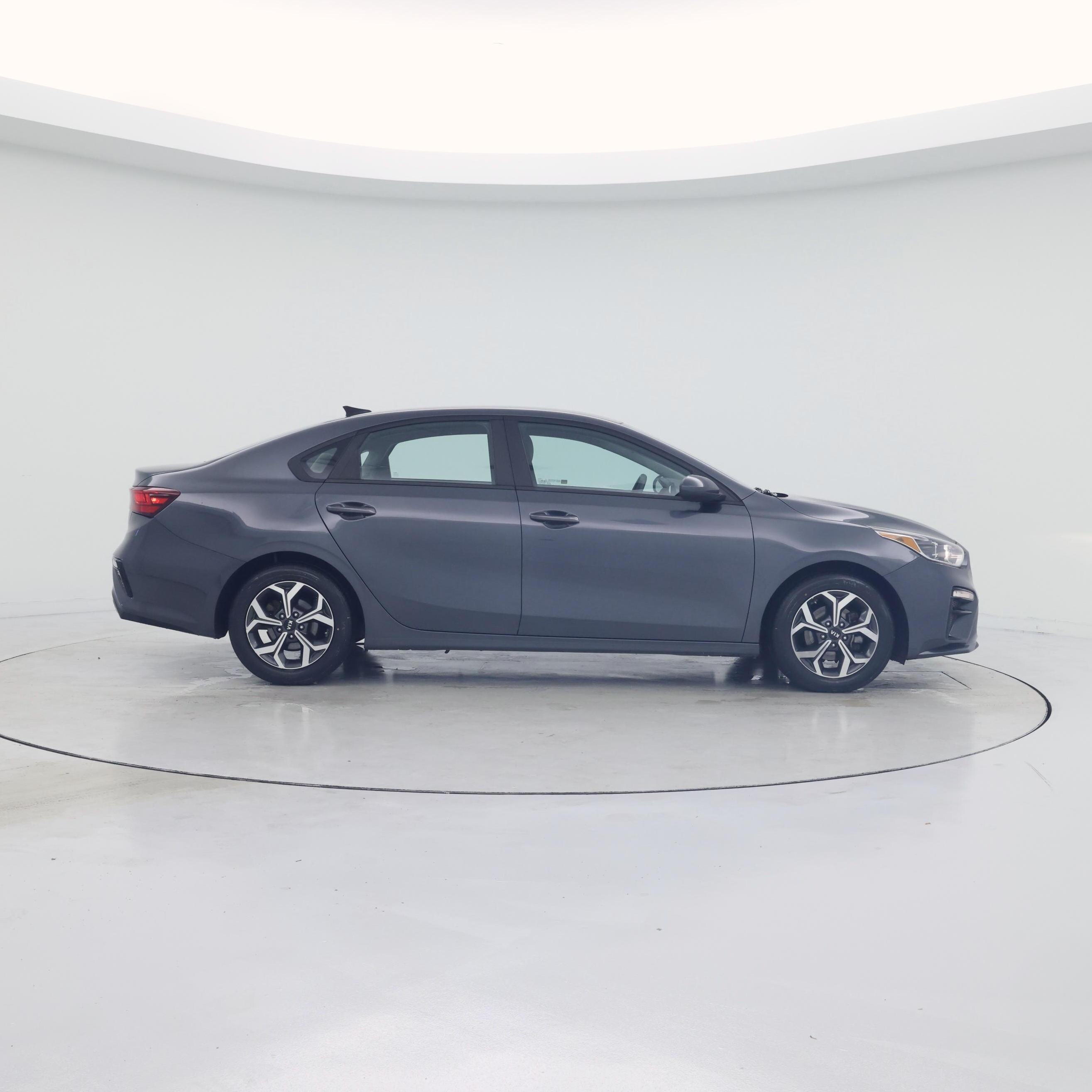 Thumbnail: 2021 Kia Forte - 7