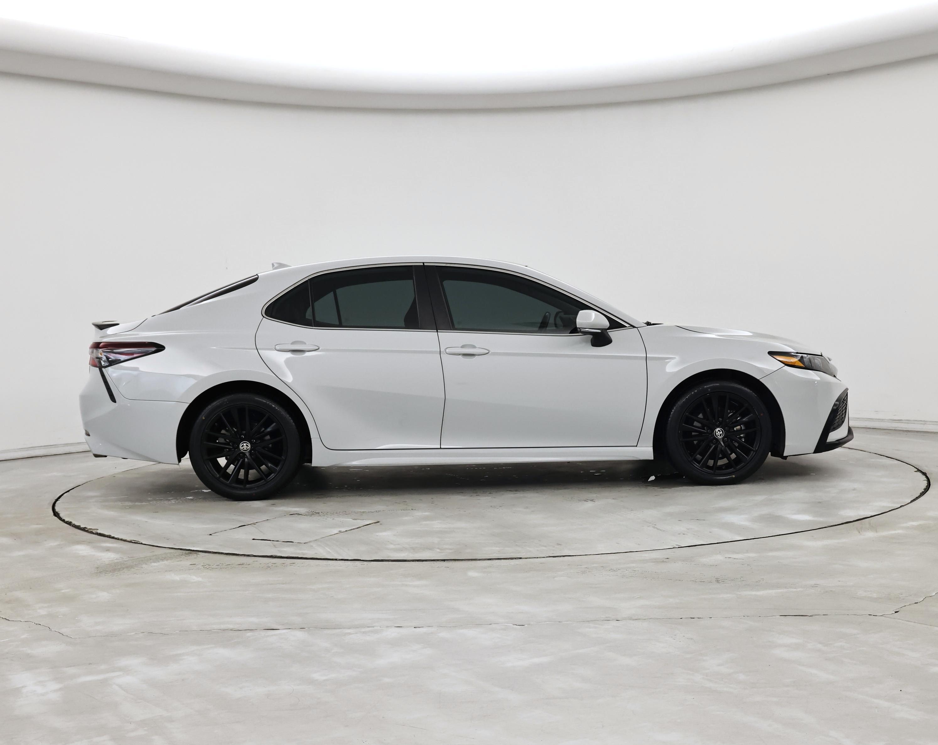 Thumbnail: 2023 Toyota Camry - 7