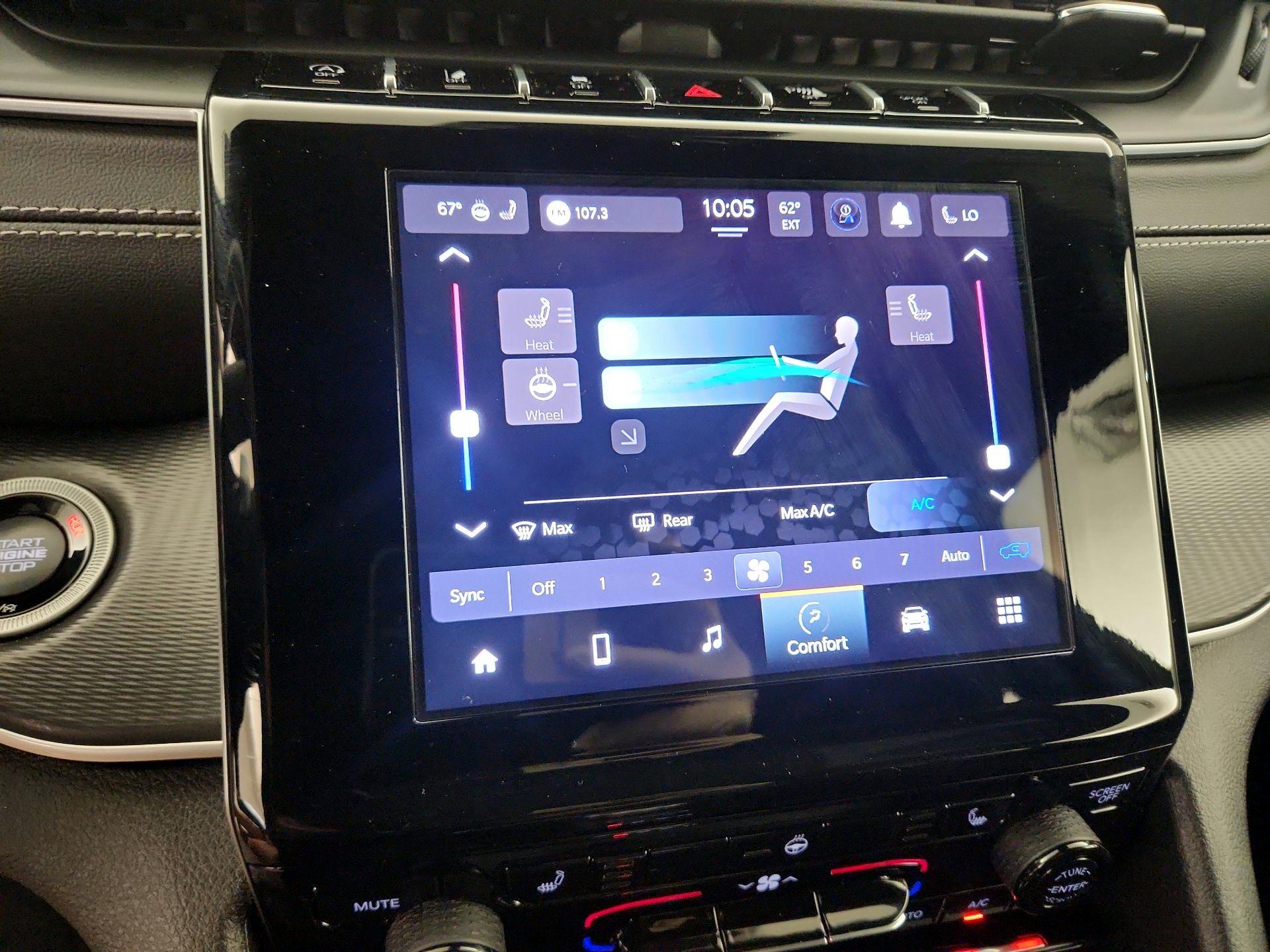 Thumbnail: 2025 Jeep Grand Cherokee - 16