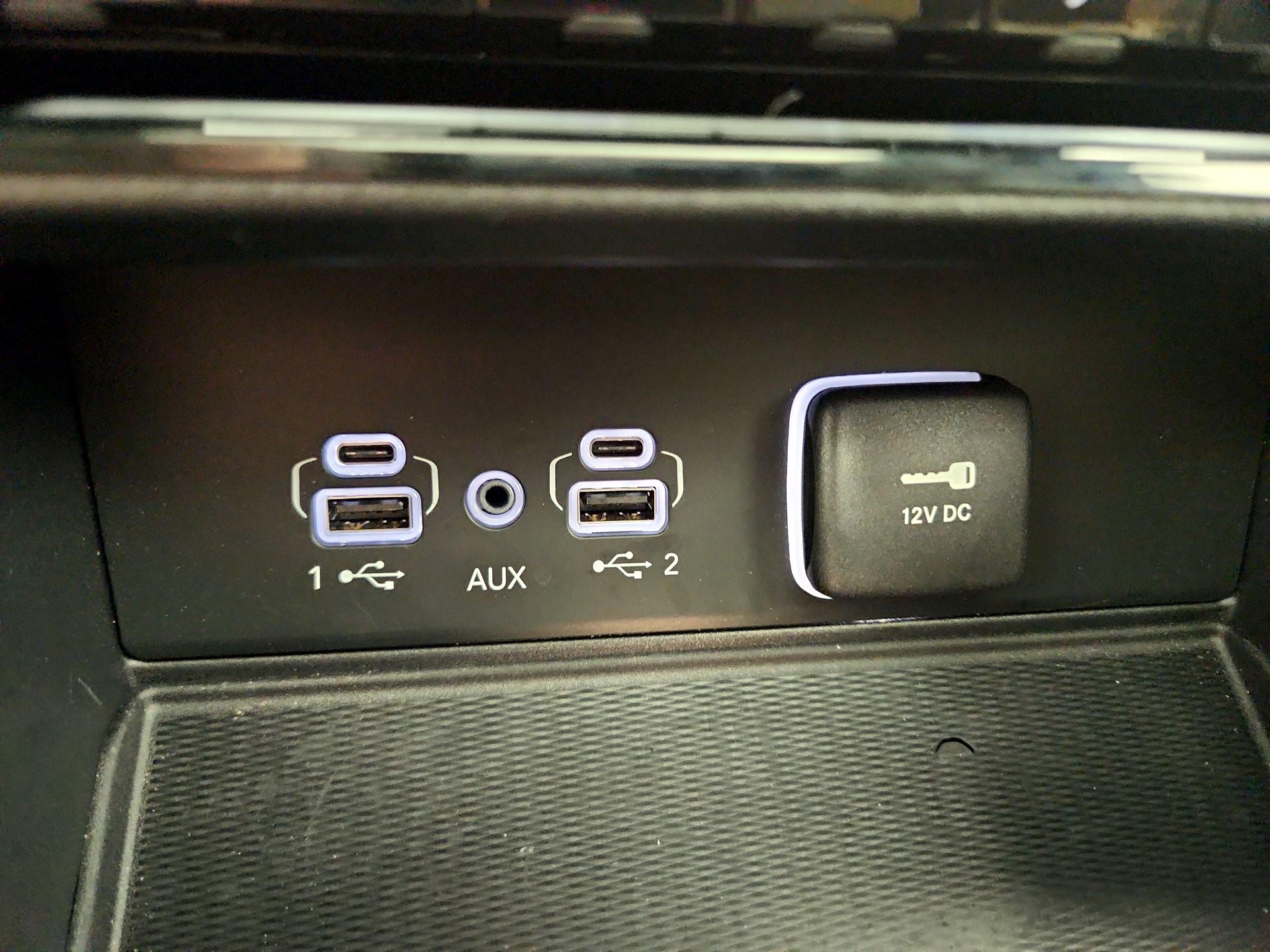 Thumbnail: 2025 Jeep Grand Cherokee - 18