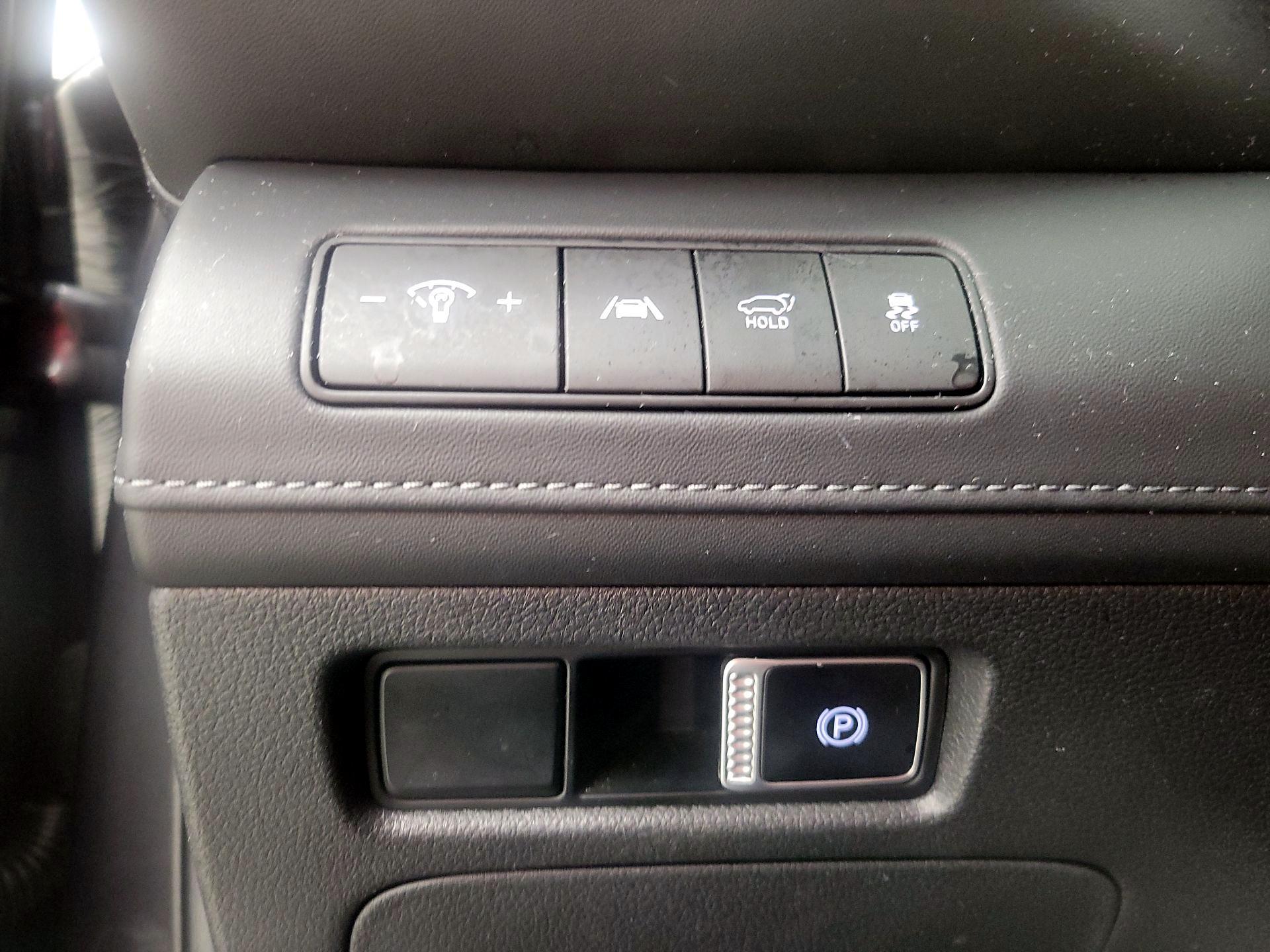 Thumbnail: 2023 Hyundai Santa Fe - 13