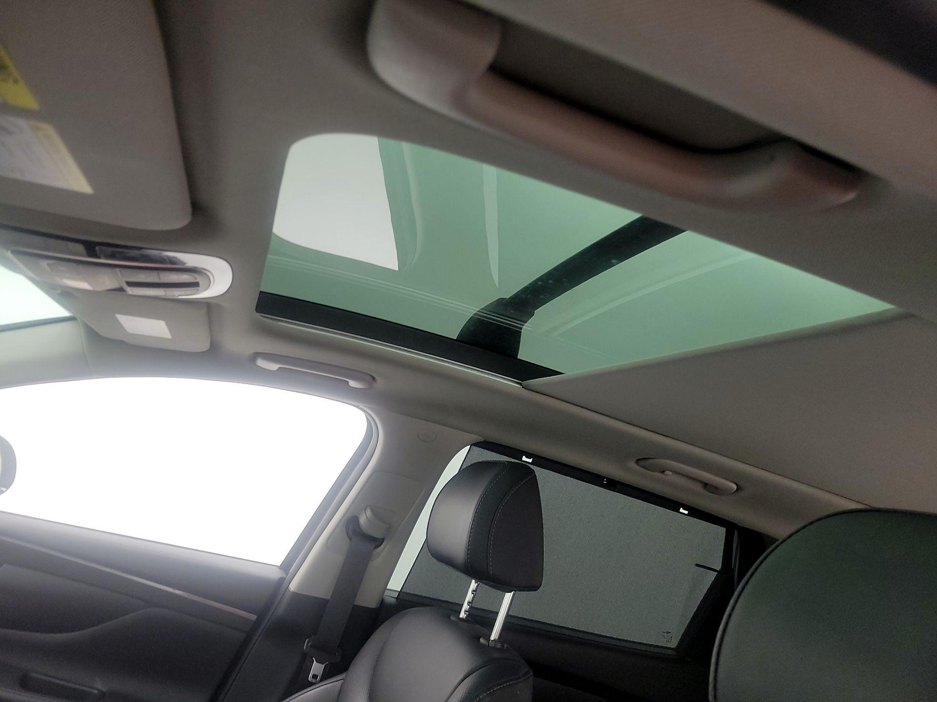 Thumbnail: 2023 Hyundai Santa Fe - 18