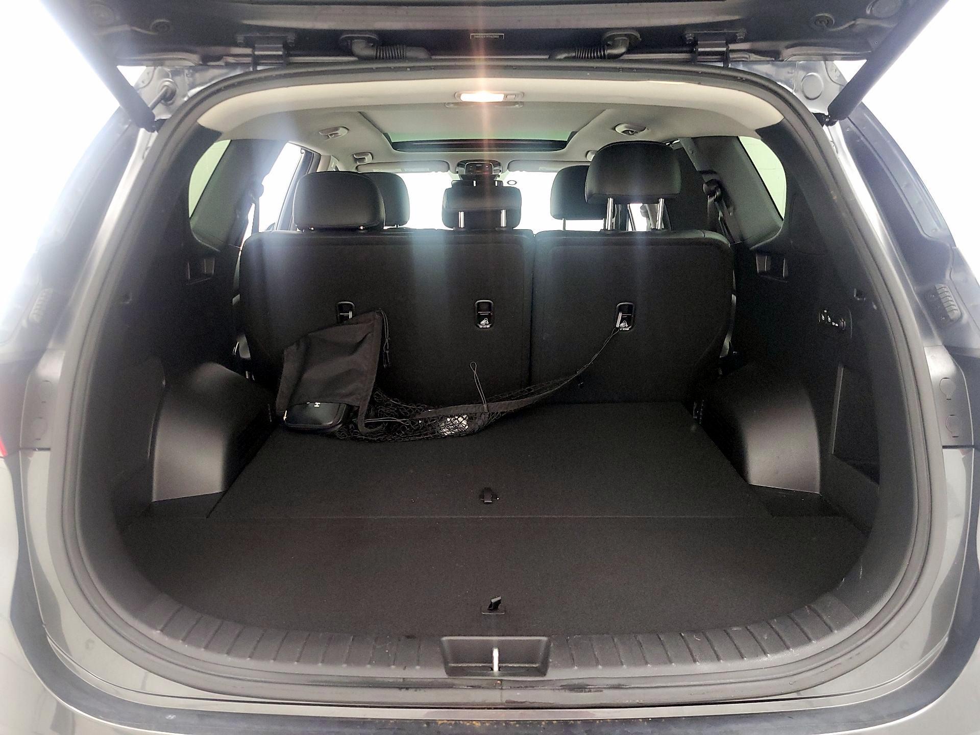 Thumbnail: 2023 Hyundai Santa Fe - 20