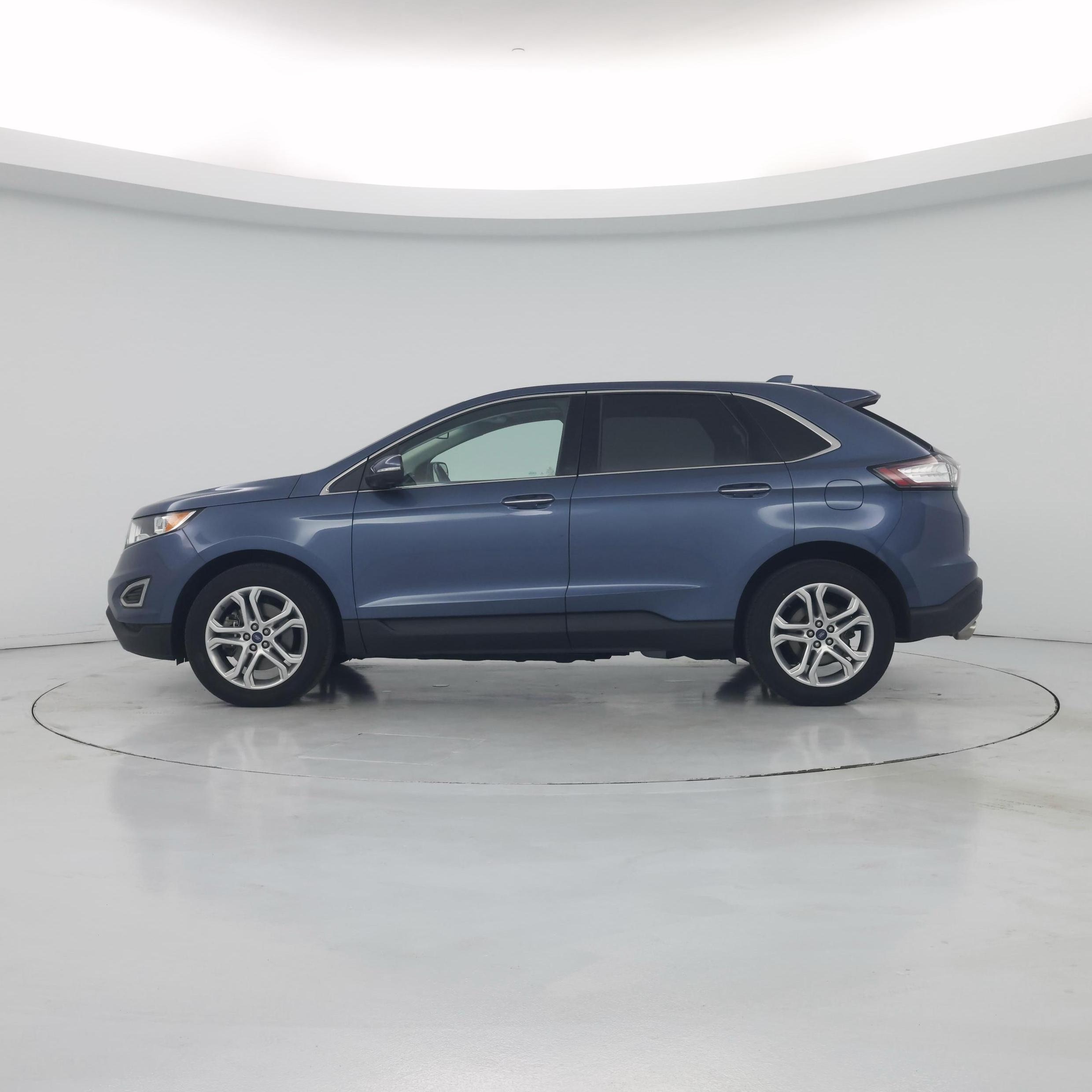 Thumbnail: 2018 Ford Edge - 3