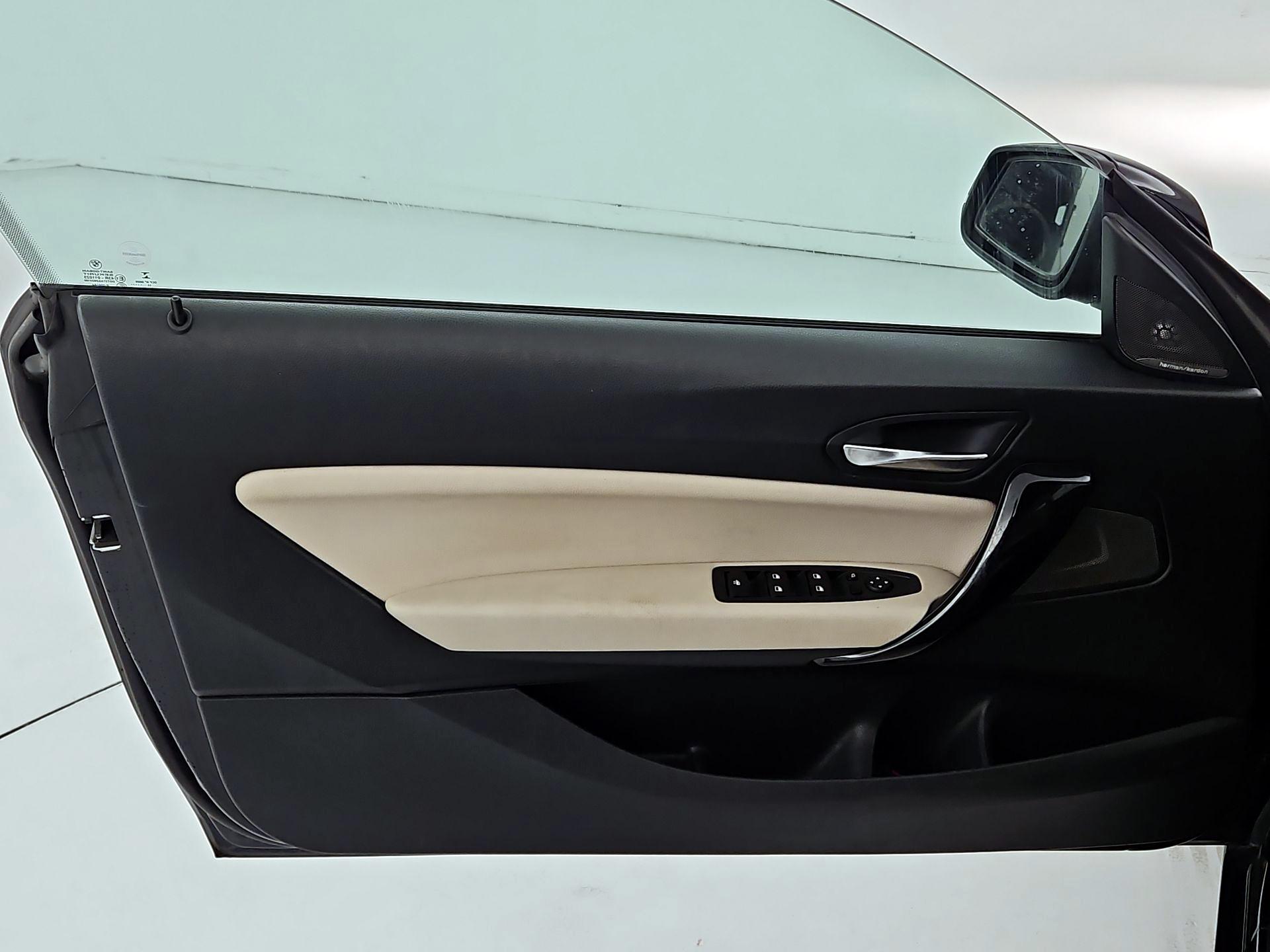 Thumbnail: 2016 BMW 2 Series - 12