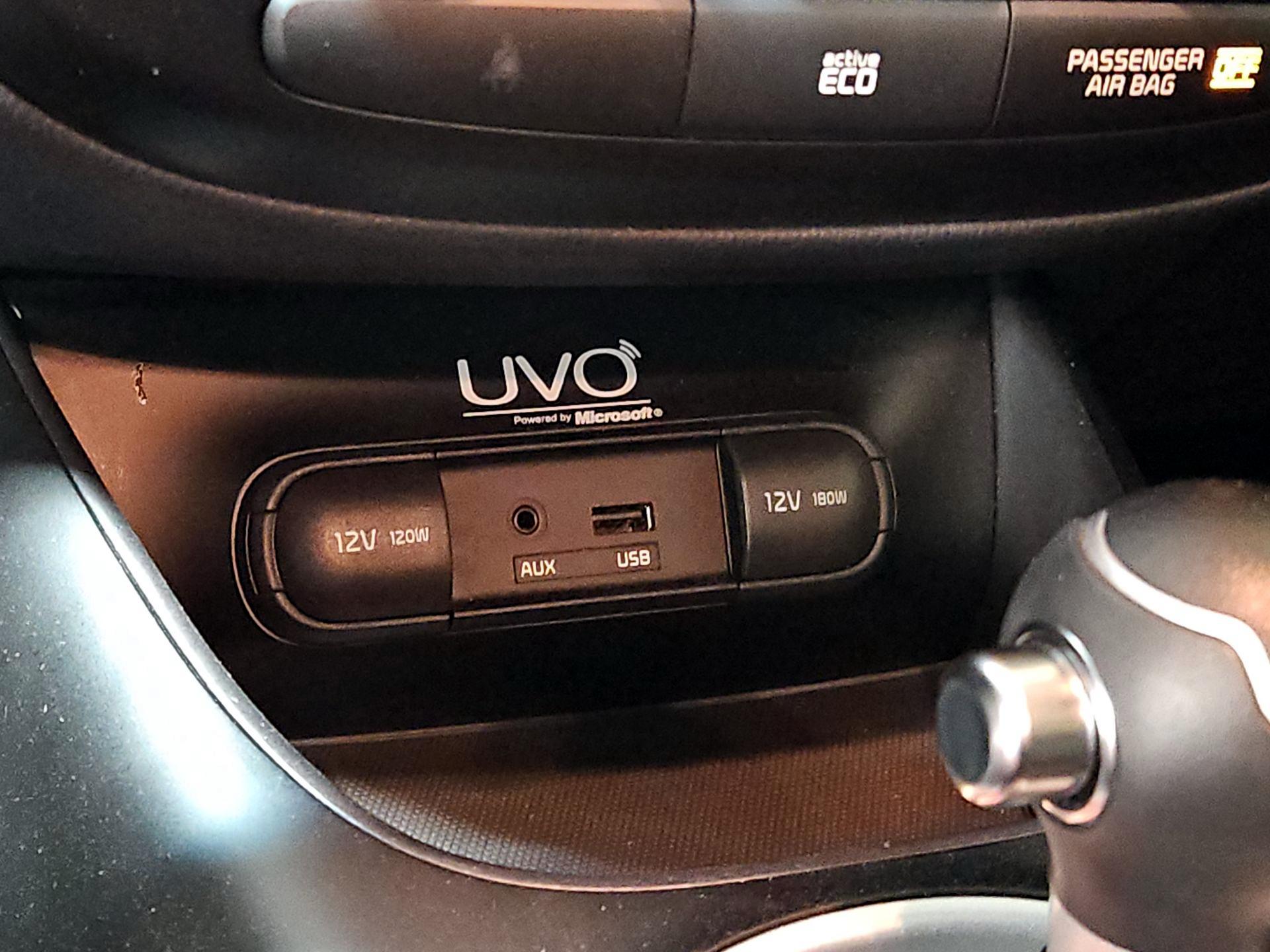 Thumbnail: 2015 Kia Soul - 18