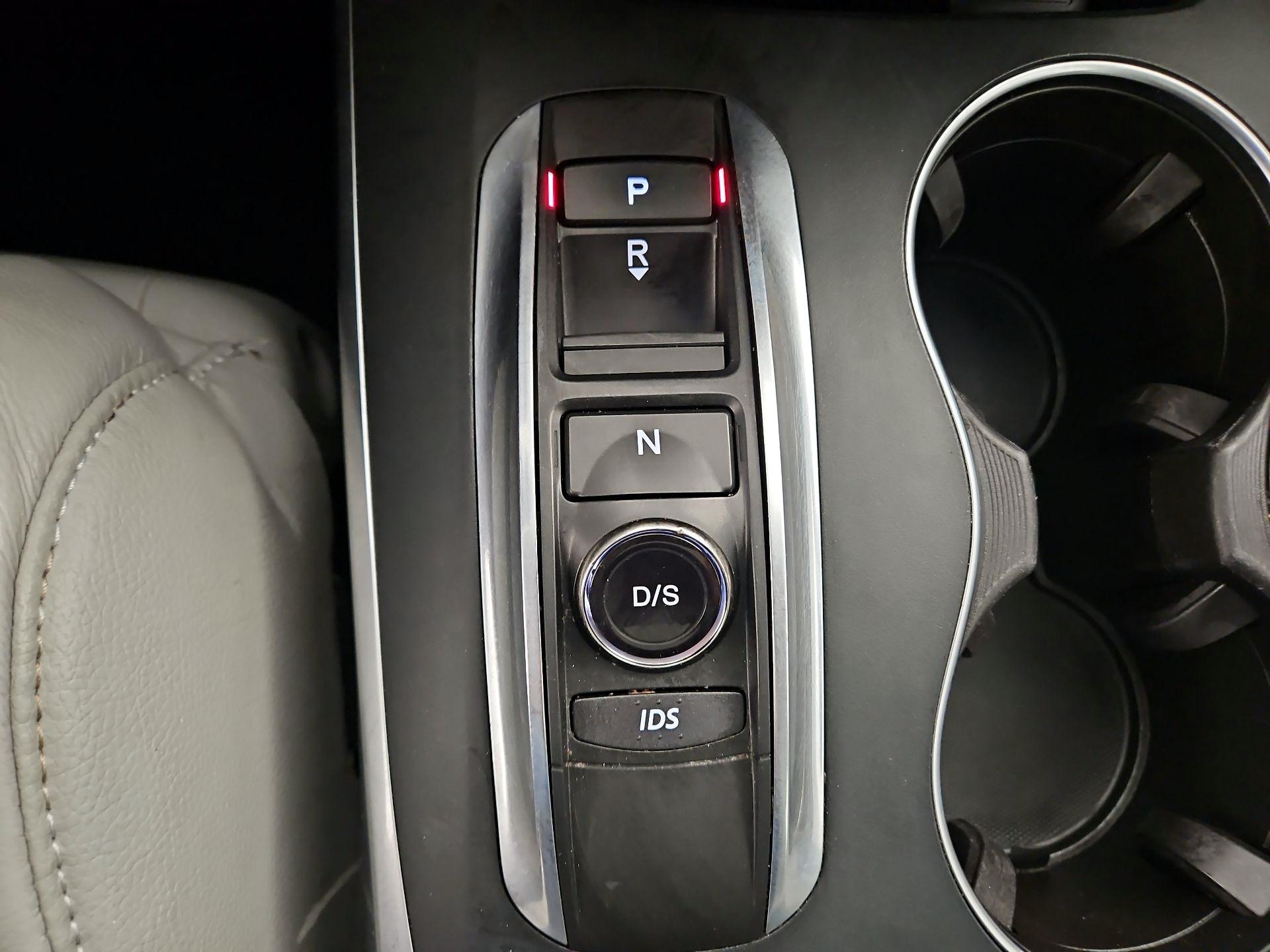 Thumbnail: 2016 Acura MDX - 18