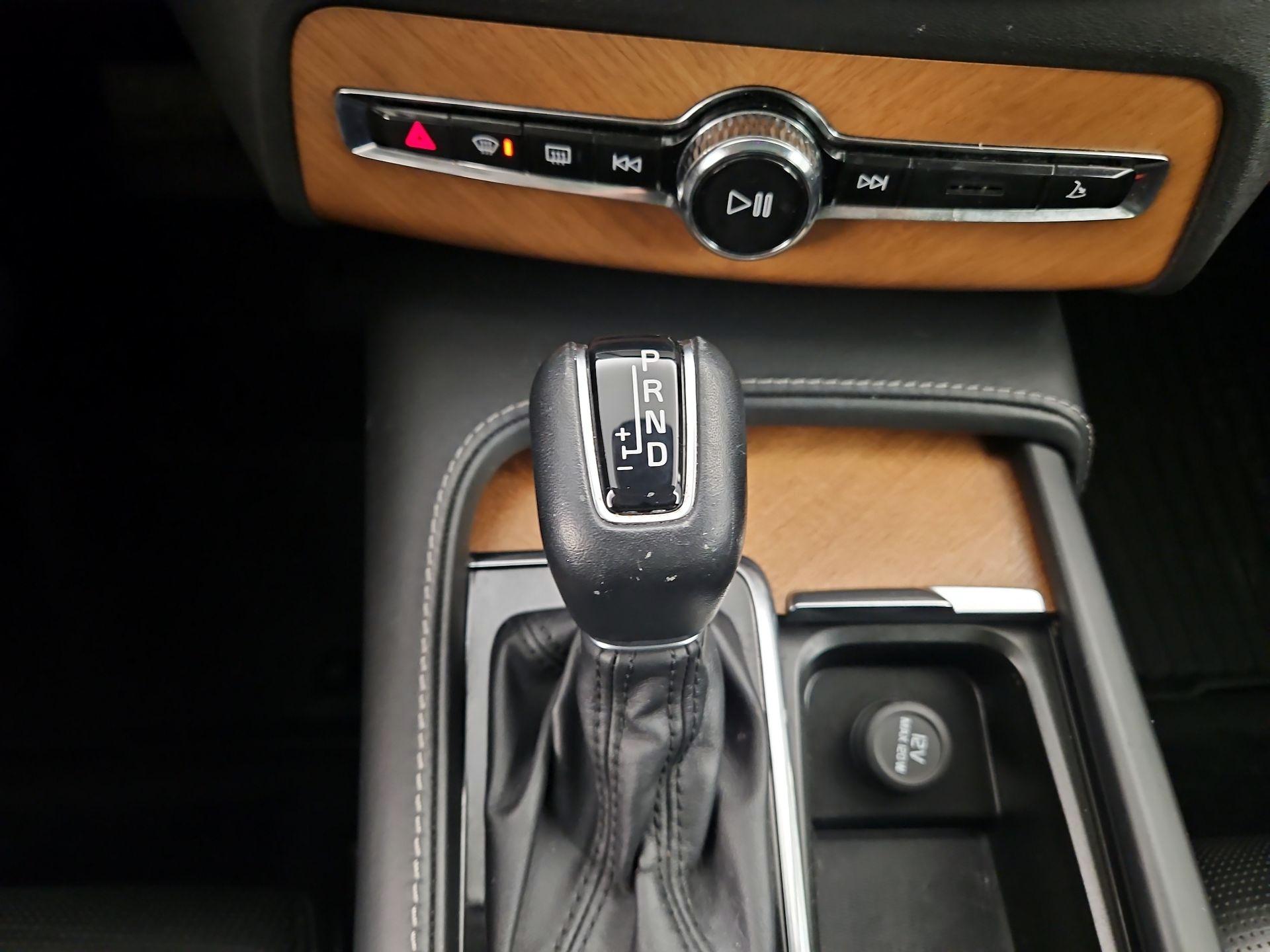 Thumbnail: 2020 Volvo XC90 - 18