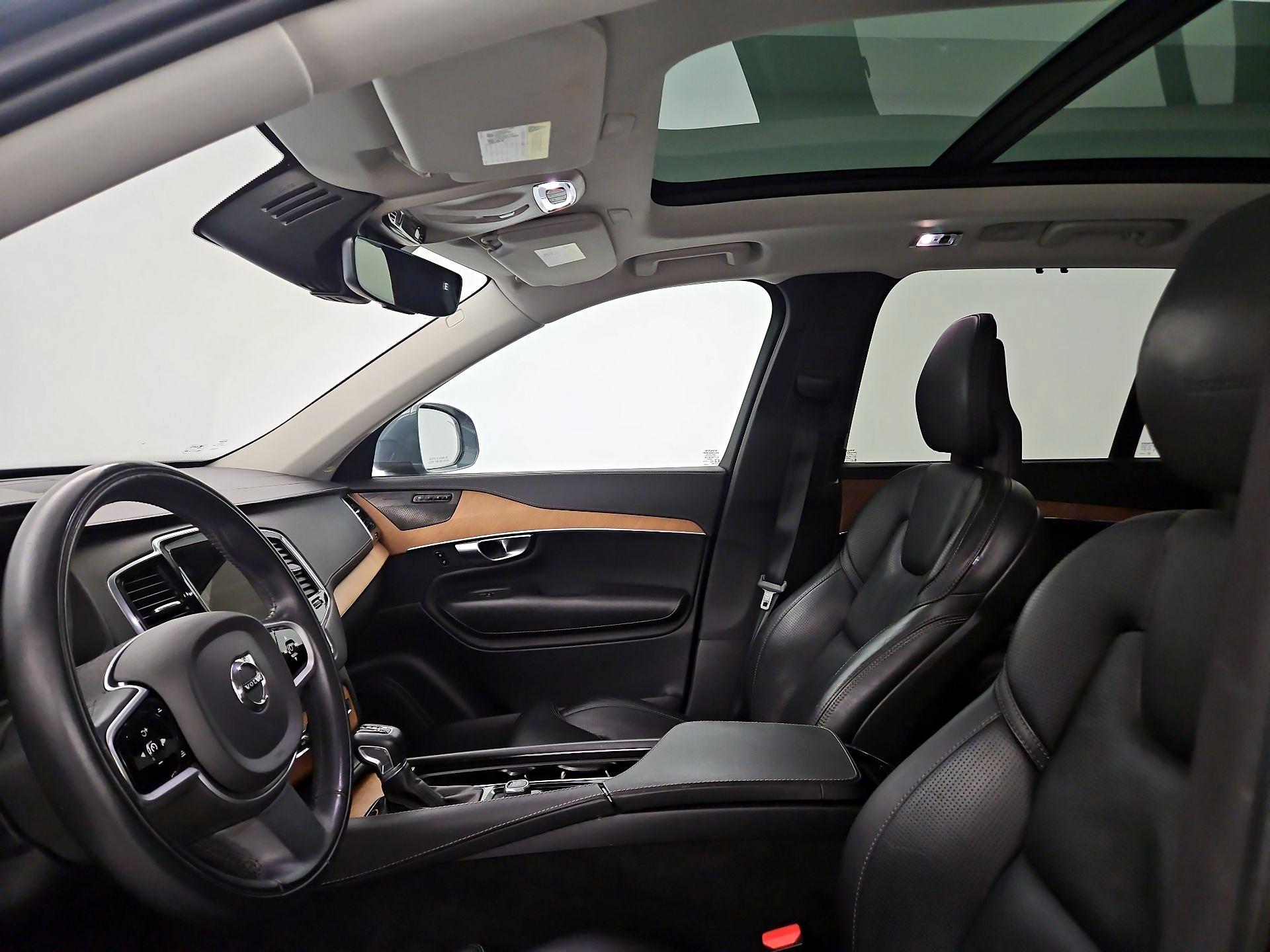 Thumbnail: 2020 Volvo XC90 - 20