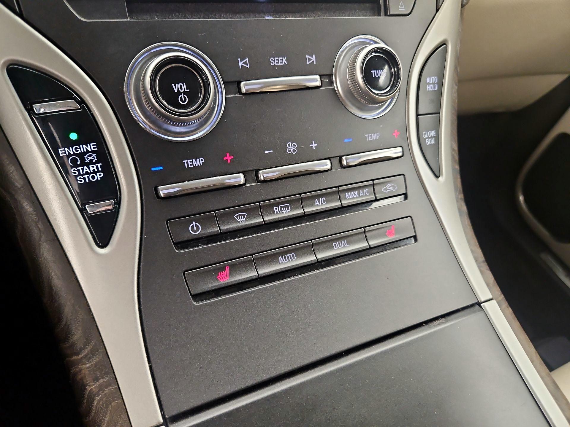 Thumbnail: 2016 Lincoln MKX - 16