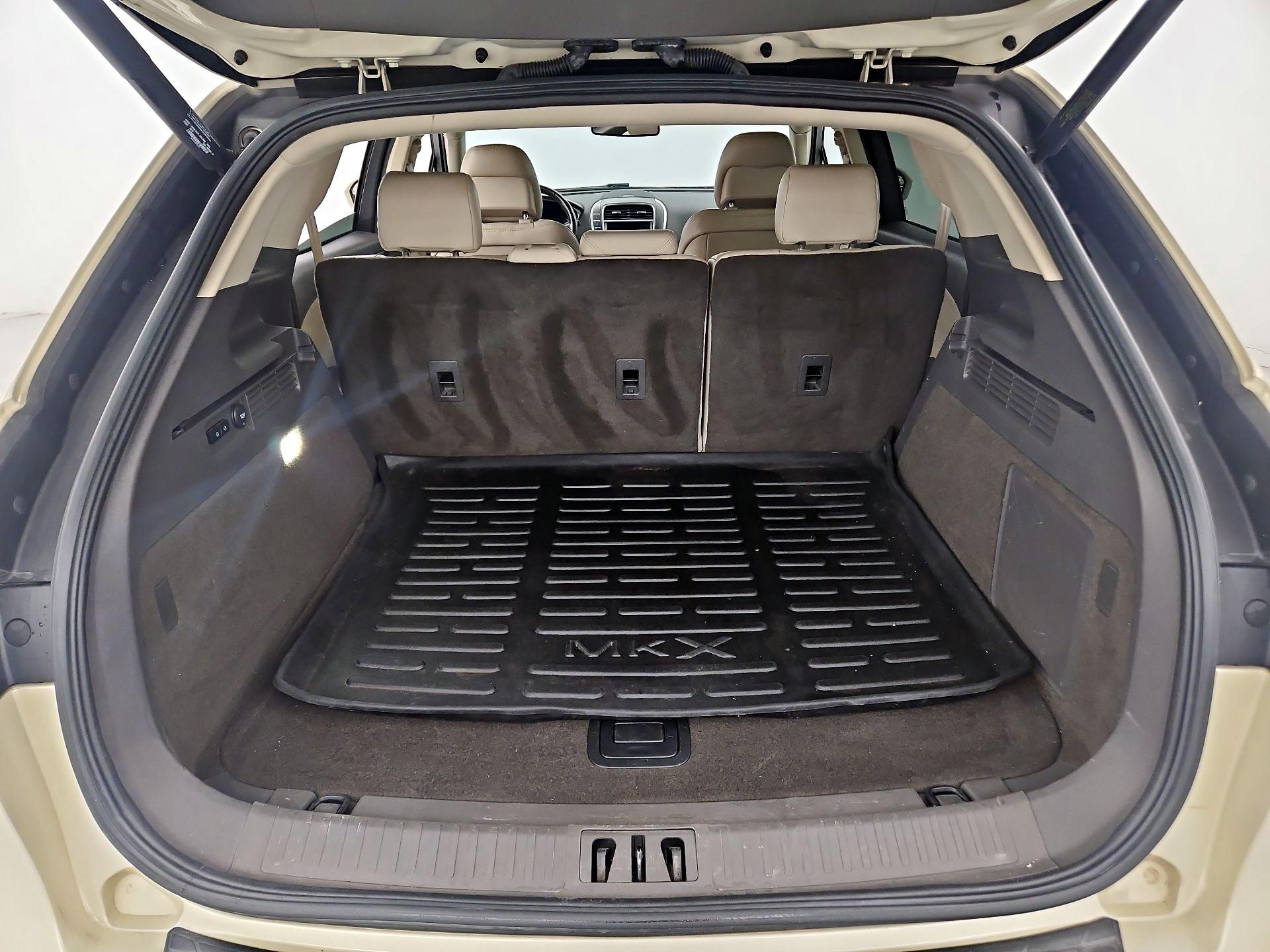 Thumbnail: 2016 Lincoln MKX - 20