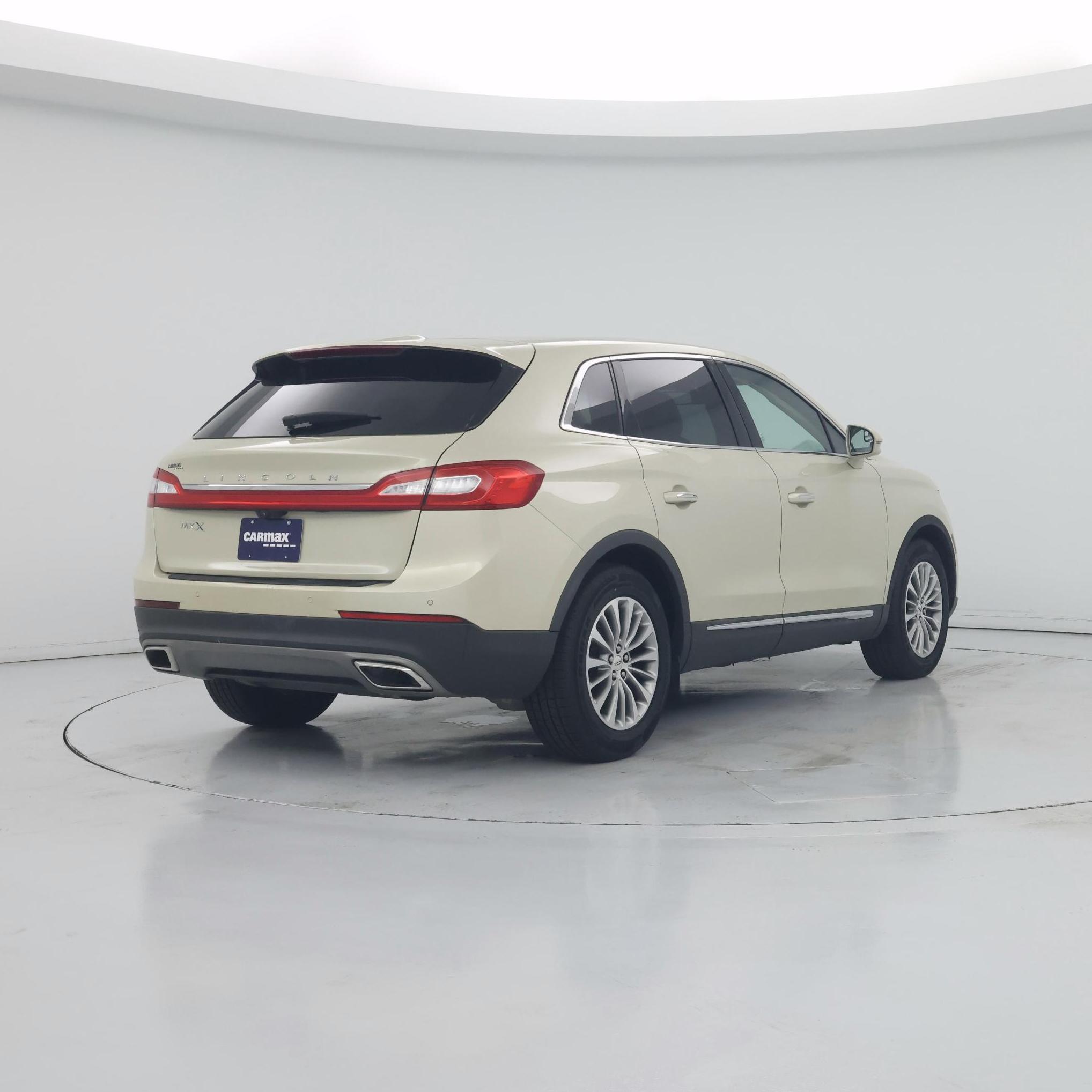 Thumbnail: 2016 Lincoln MKX - 8