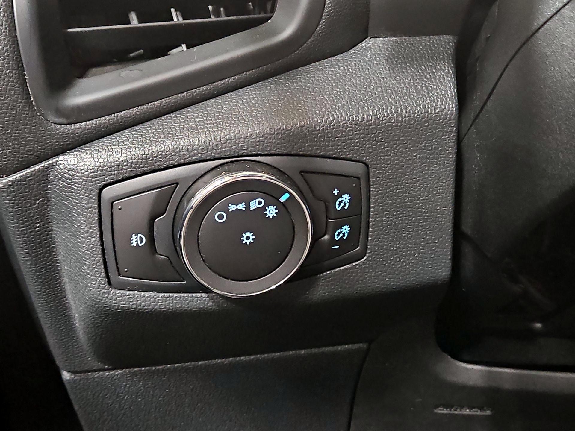 Thumbnail: 2020 Ford EcoSport - 13