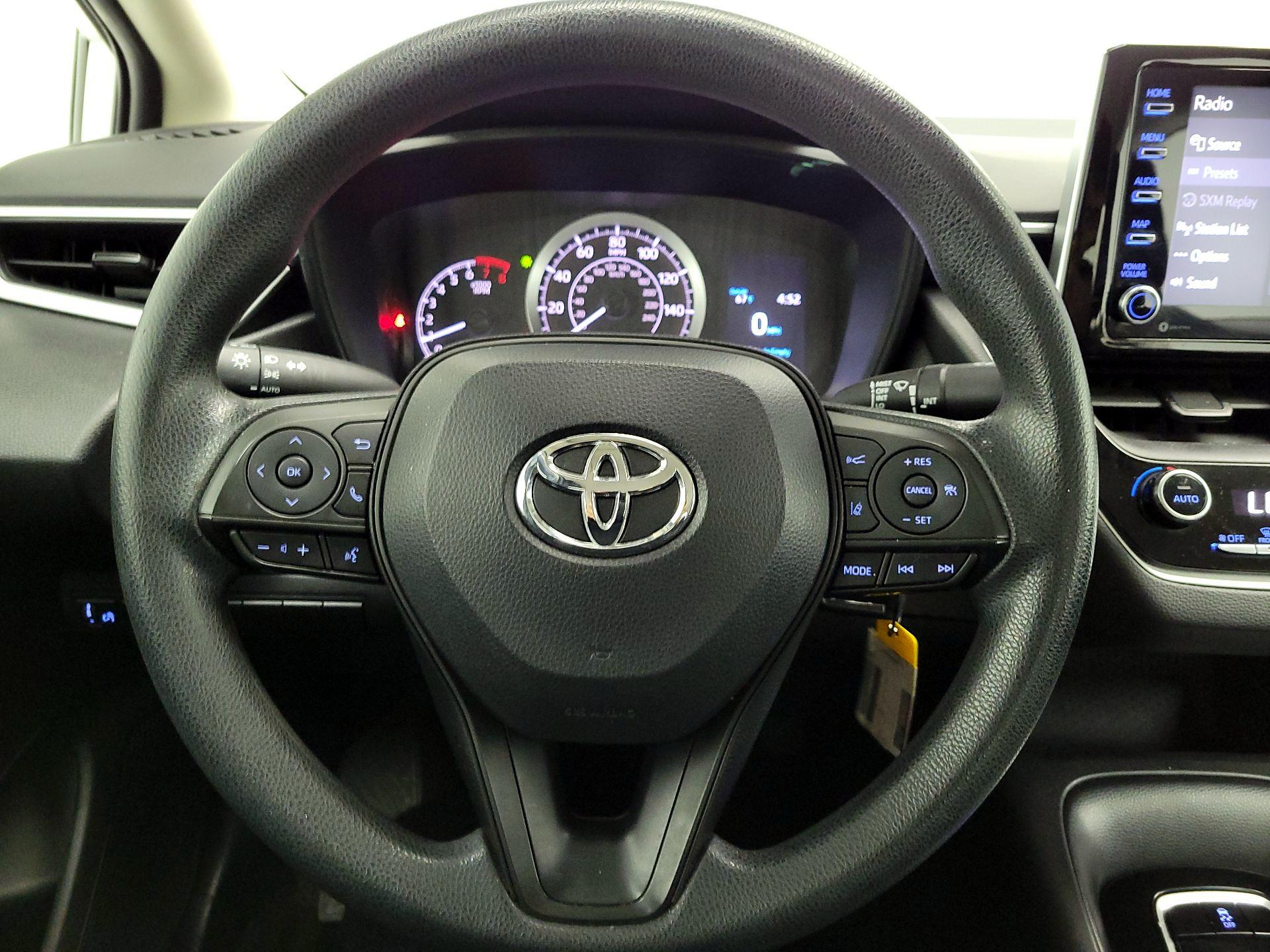 Thumbnail: 2021 Toyota Corolla - 10