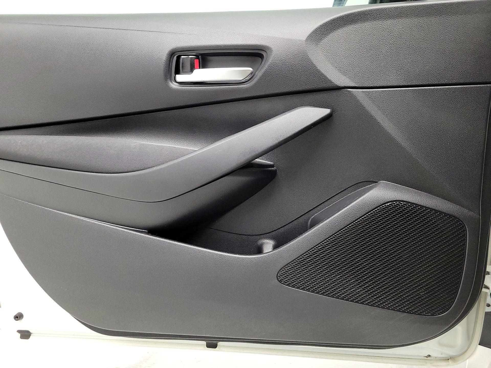 Thumbnail: 2021 Toyota Corolla - 12