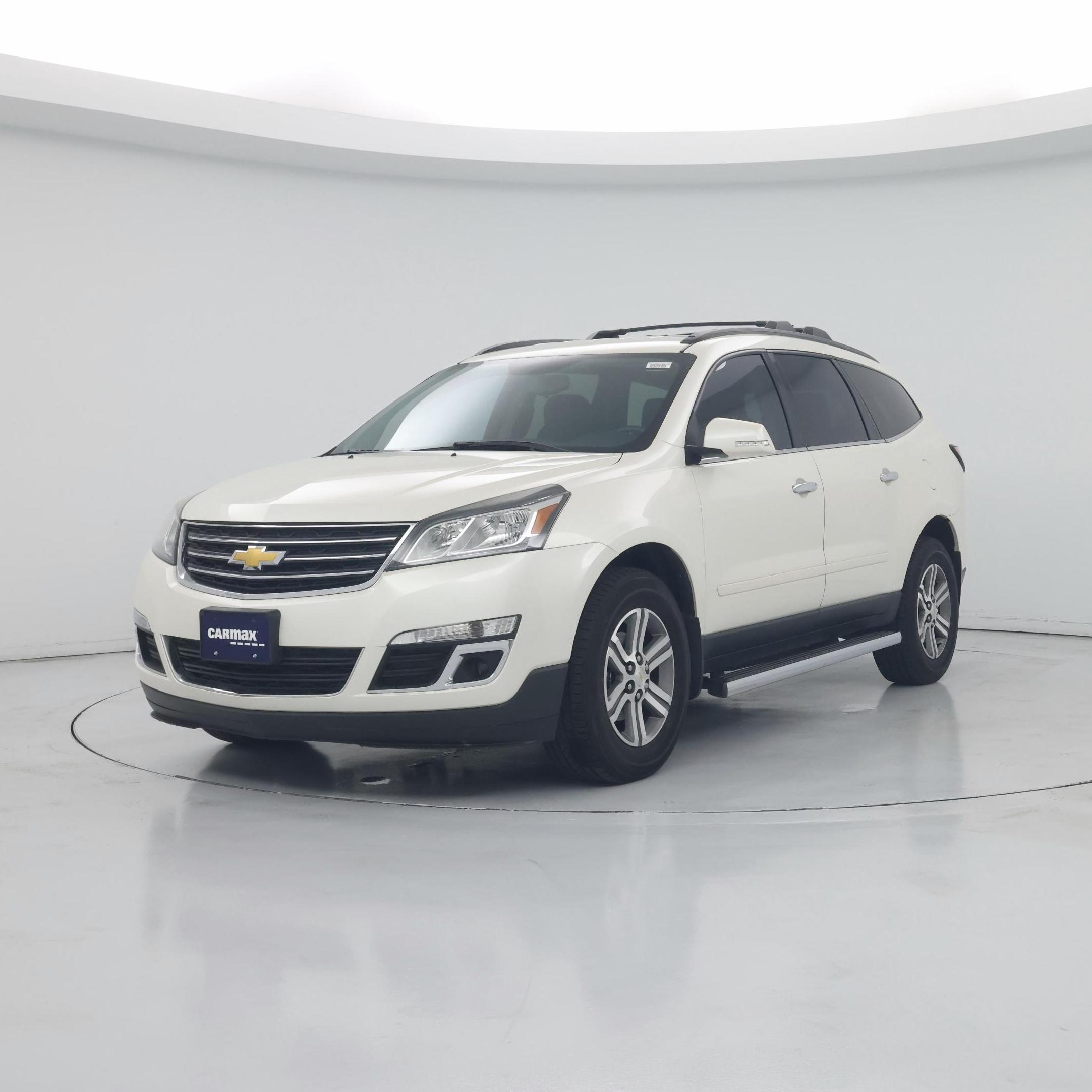 Thumbnail: 2015 Chevrolet Traverse - 4