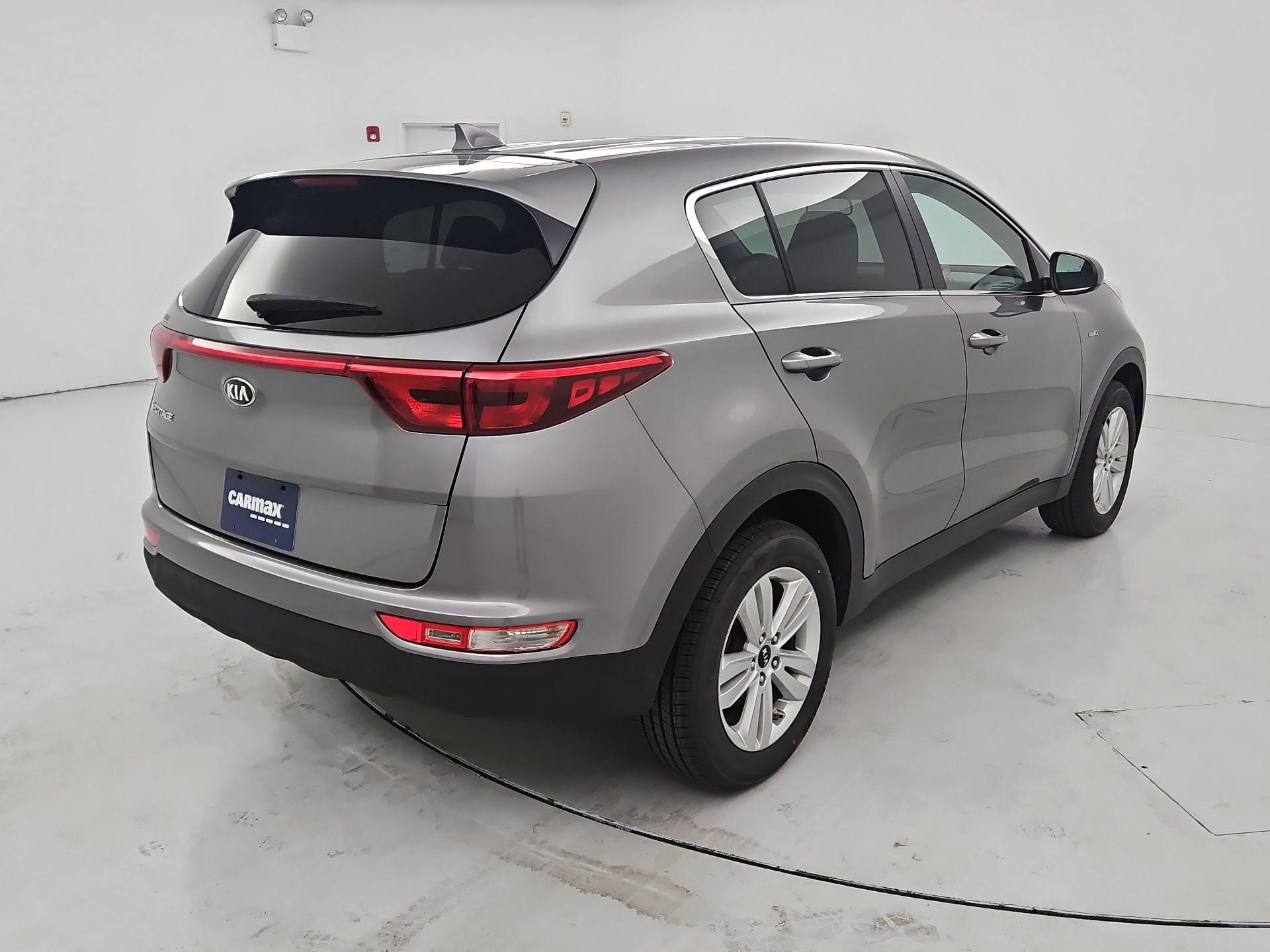 Thumbnail: 2018 Kia Sportage - 5