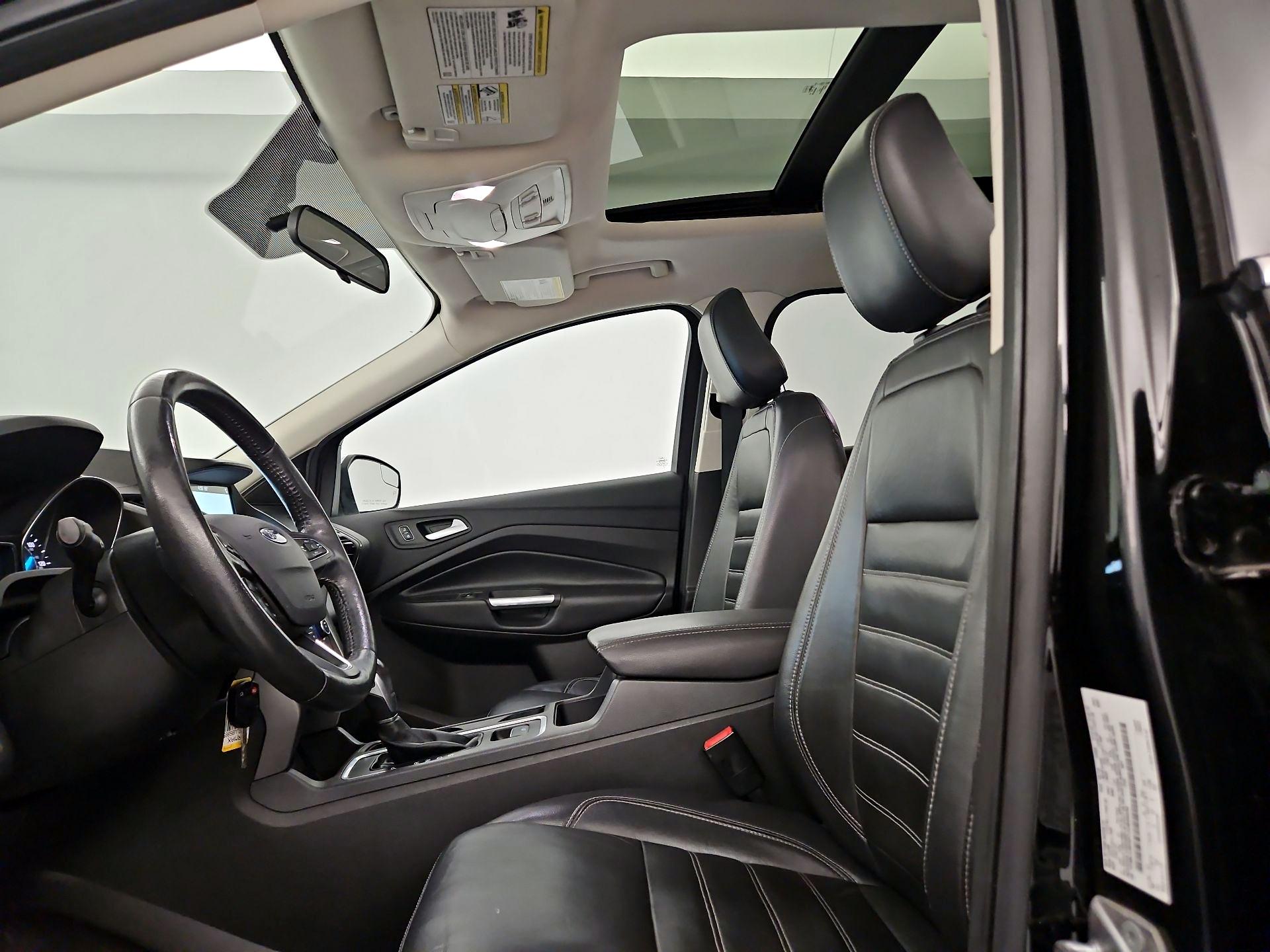 Thumbnail: 2018 Ford Escape - 18