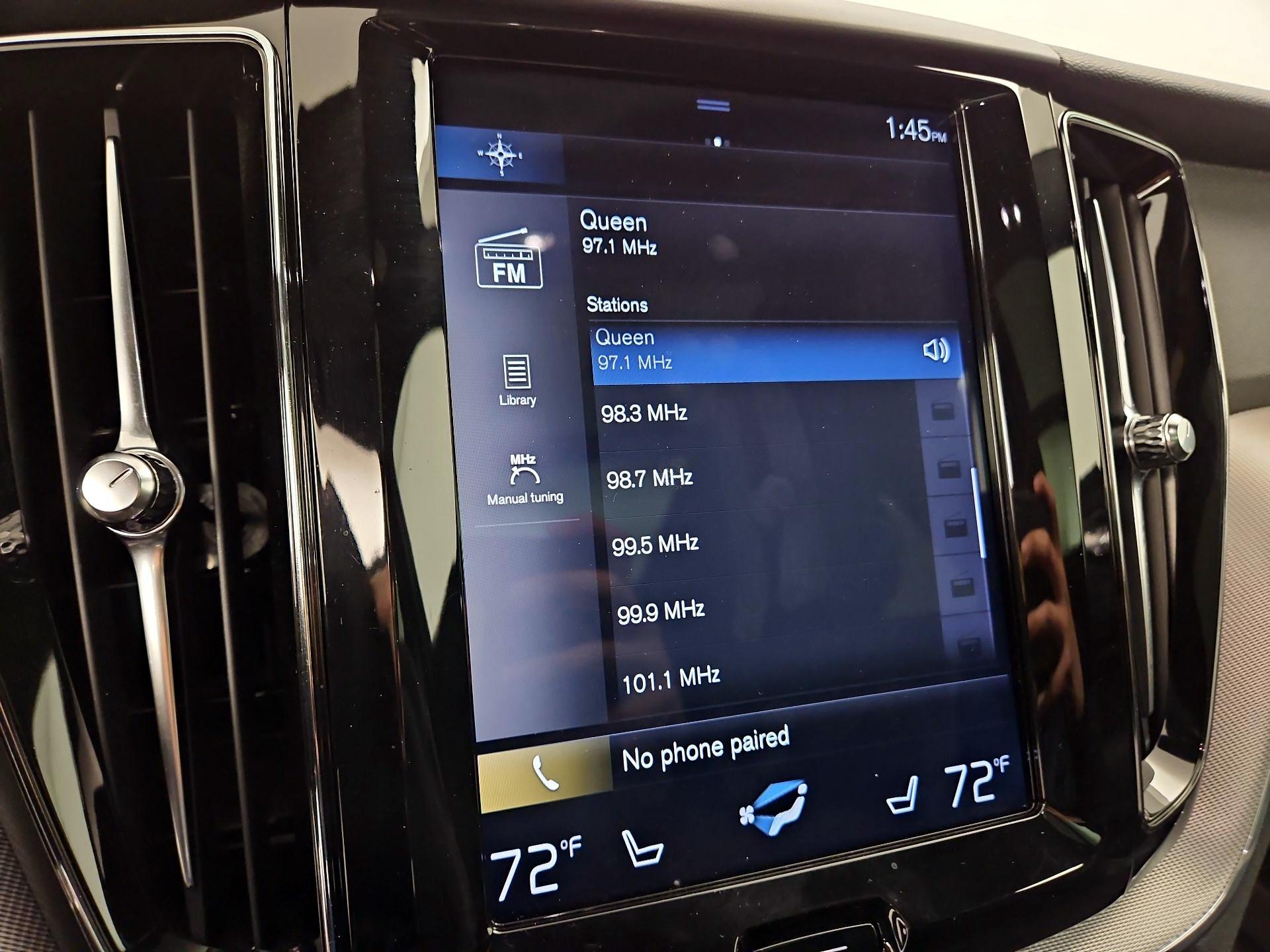 Thumbnail: 2019 Volvo XC60 - 16