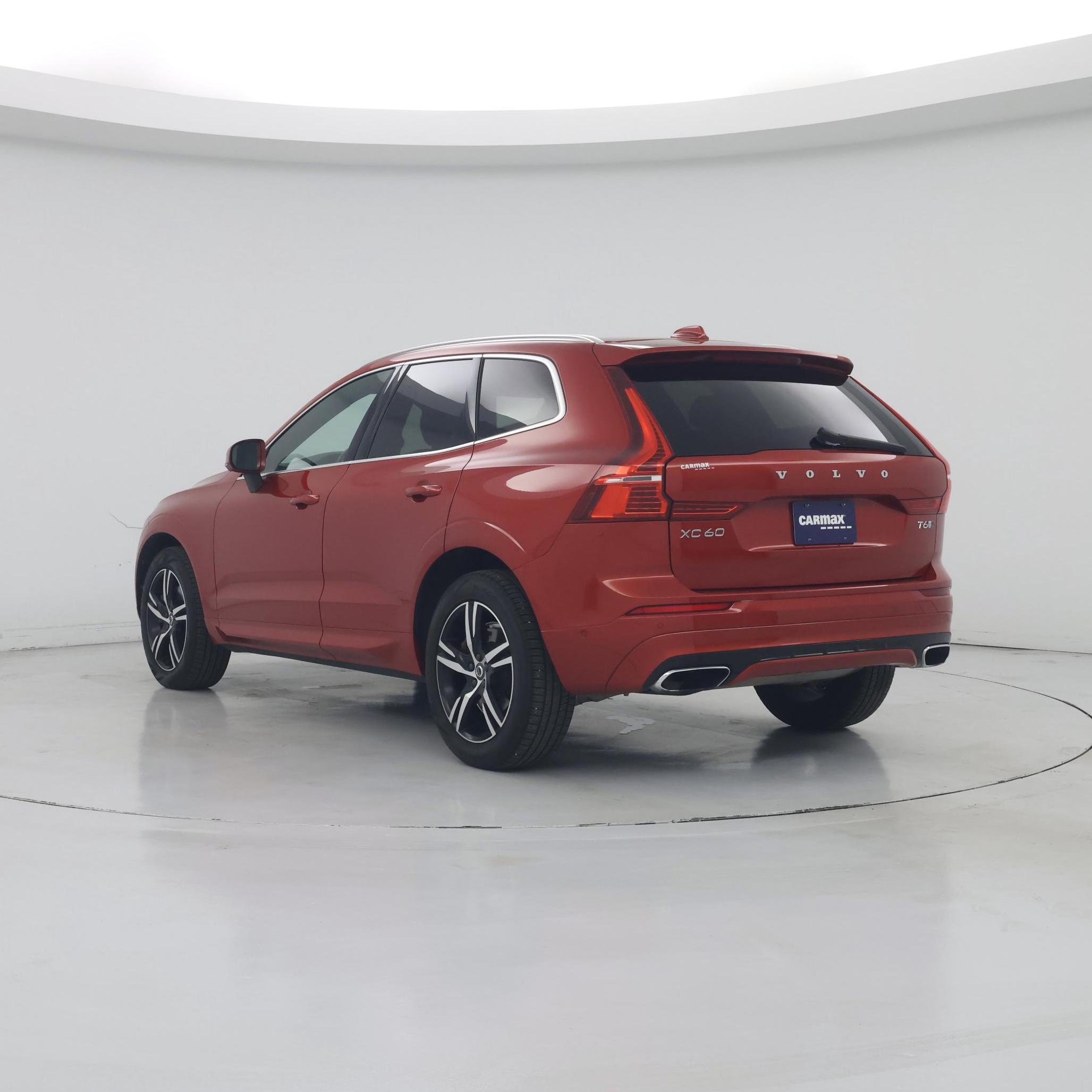 Thumbnail: 2019 Volvo XC60 - 2