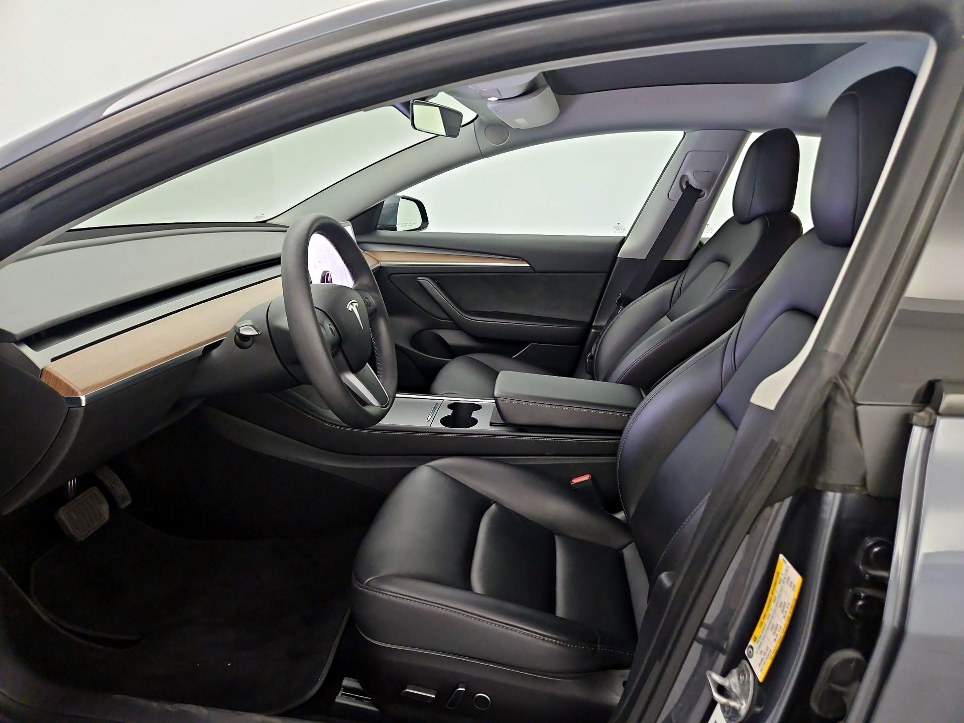 Thumbnail: 2022 Tesla Model 3 - 9