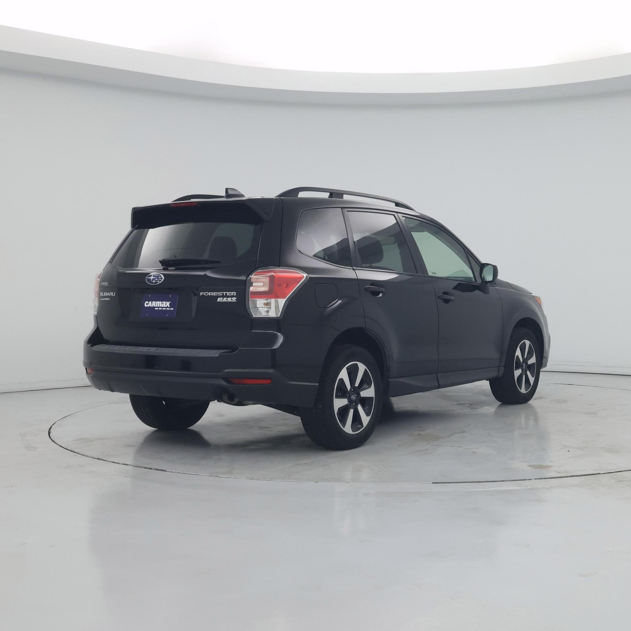 Thumbnail: 2017 Subaru Forester - 8