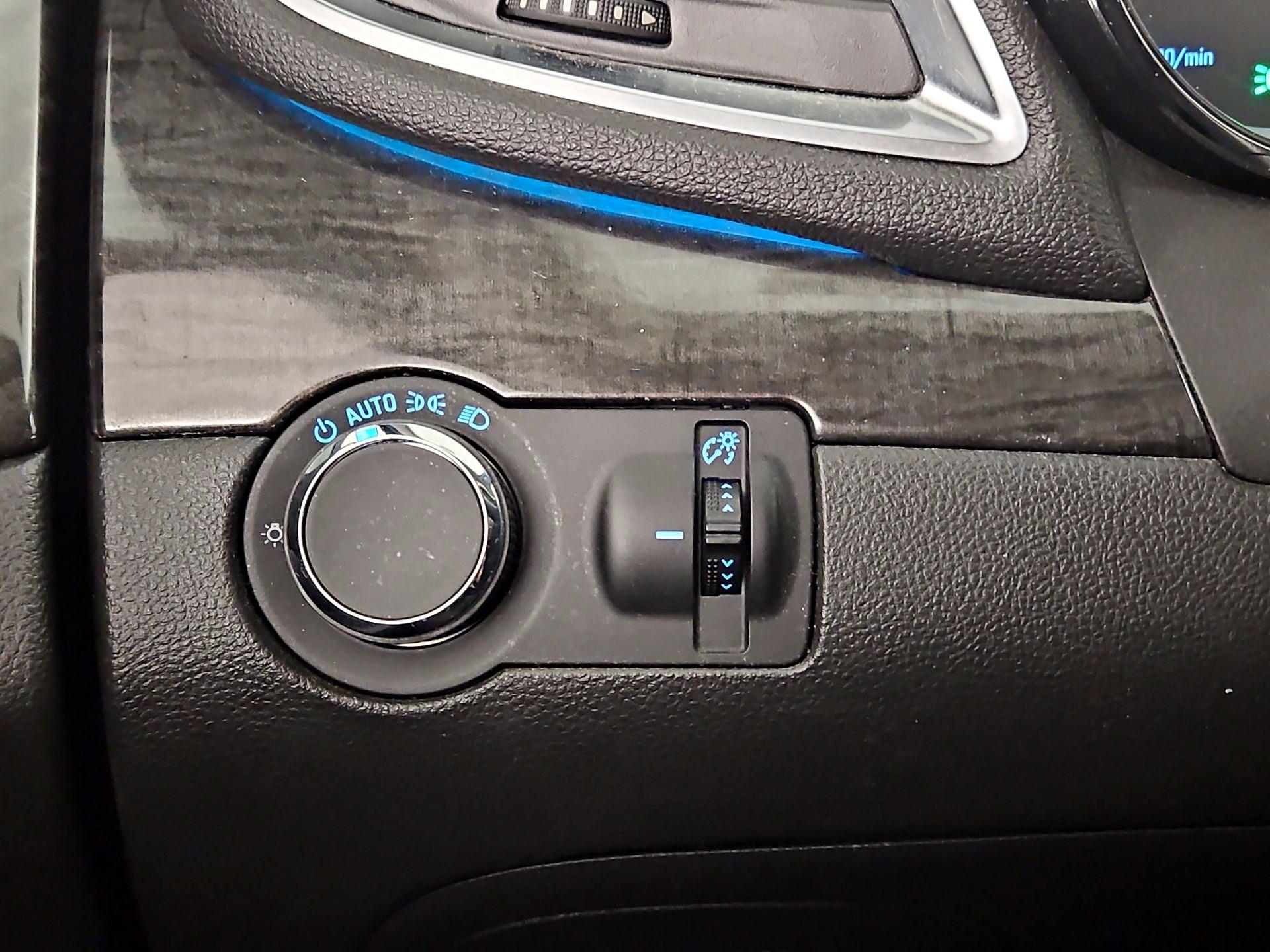 Thumbnail: 2016 Buick Encore - 11