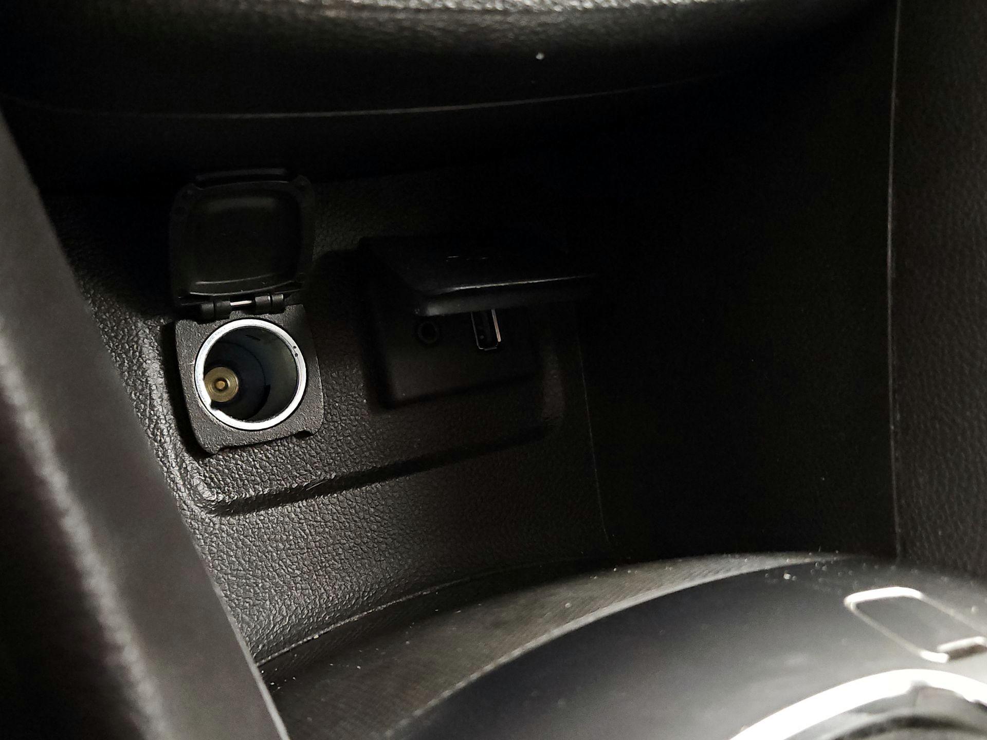 Thumbnail: 2016 Buick Encore - 16
