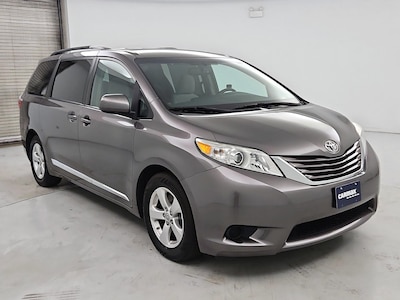 2017 Toyota Sienna LE