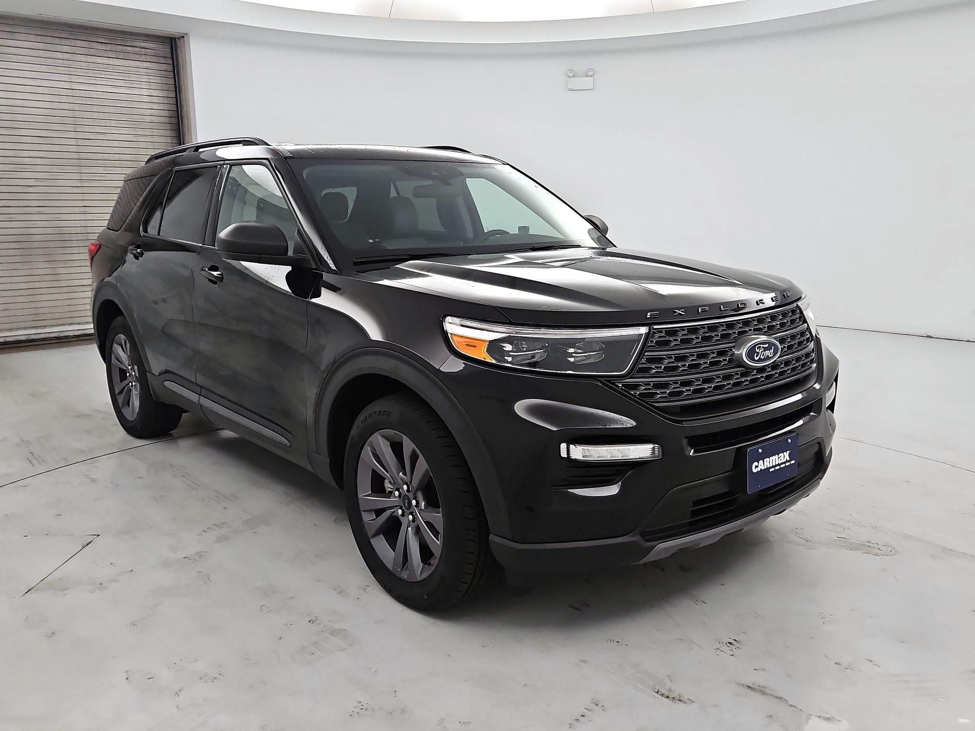 Thumbnail: 2021 Ford Explorer - 1