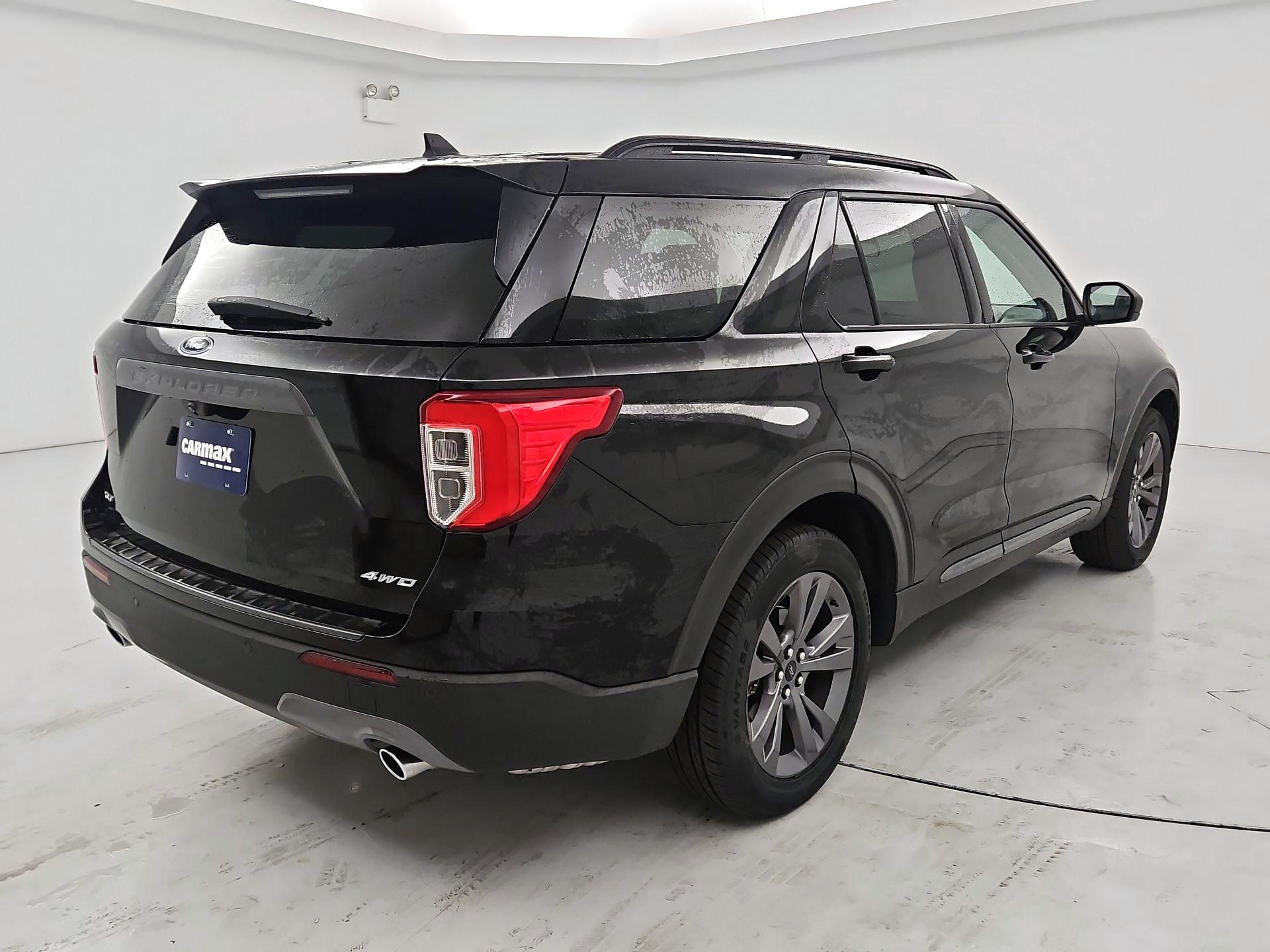 Thumbnail: 2021 Ford Explorer - 5
