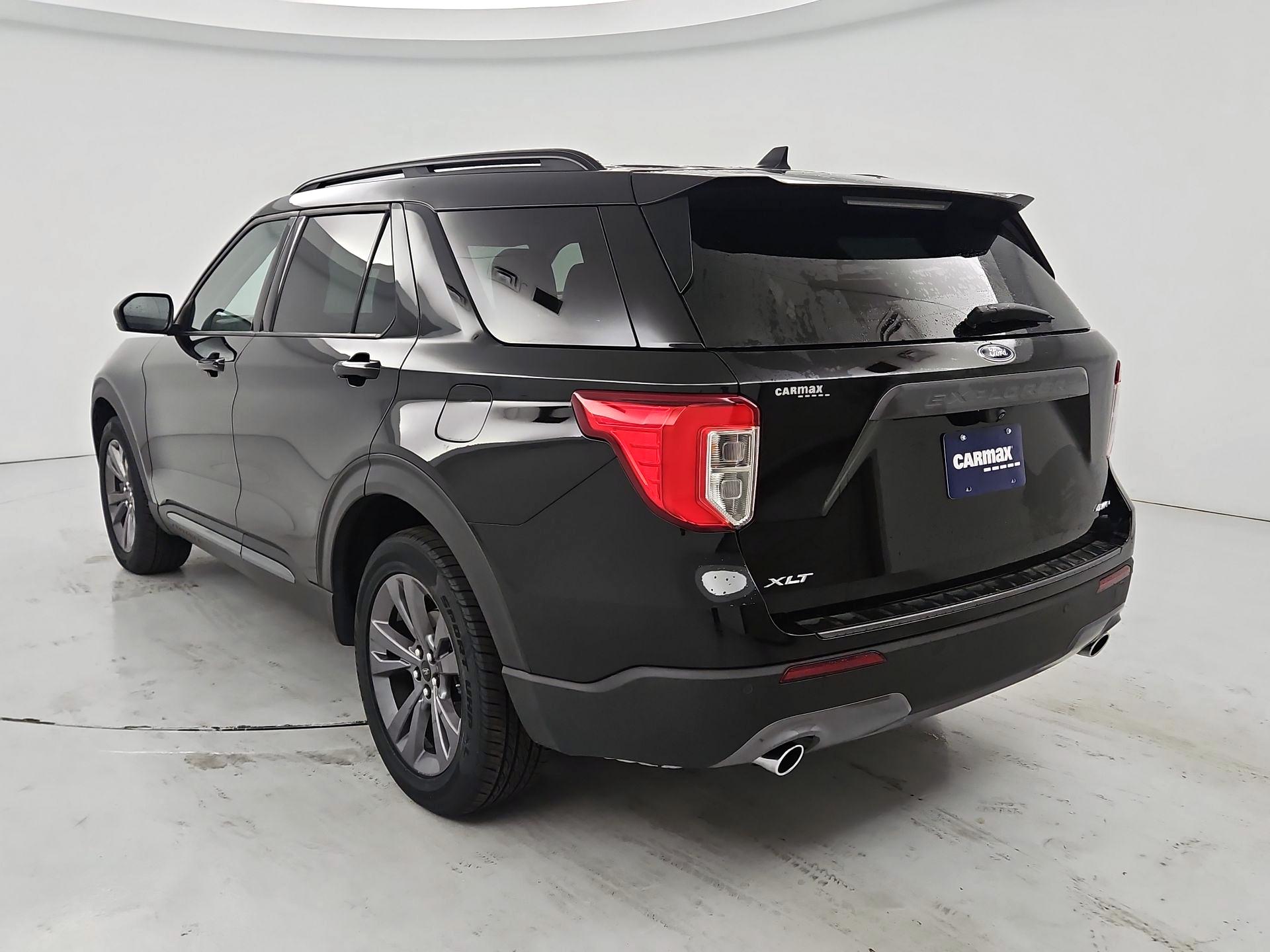 Thumbnail: 2021 Ford Explorer - 7