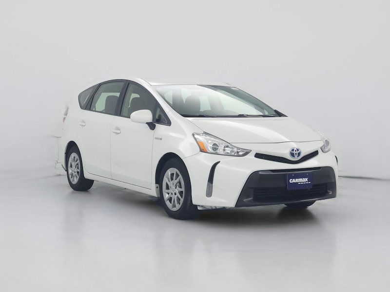 2016 Toyota Prius v Three -
                  Tinley Park, IL