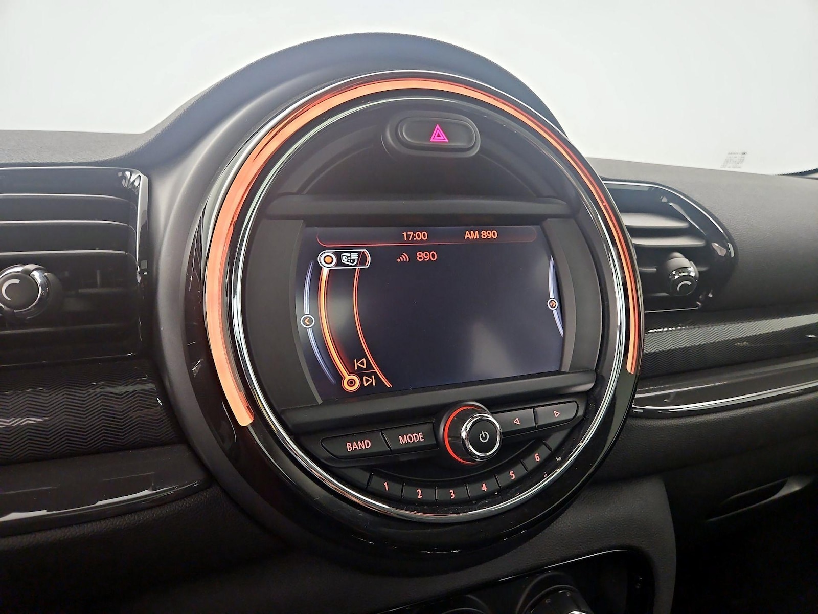 2016 MINI Clubman Base - Photo 13