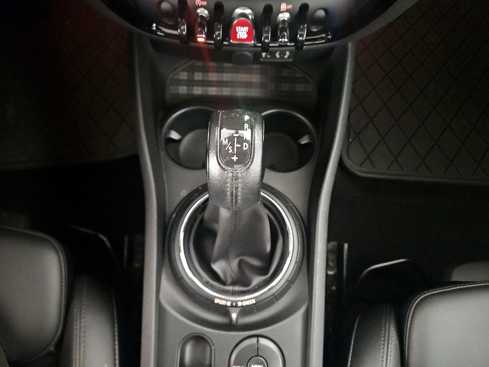 2016 MINI Clubman Base - Photo 15