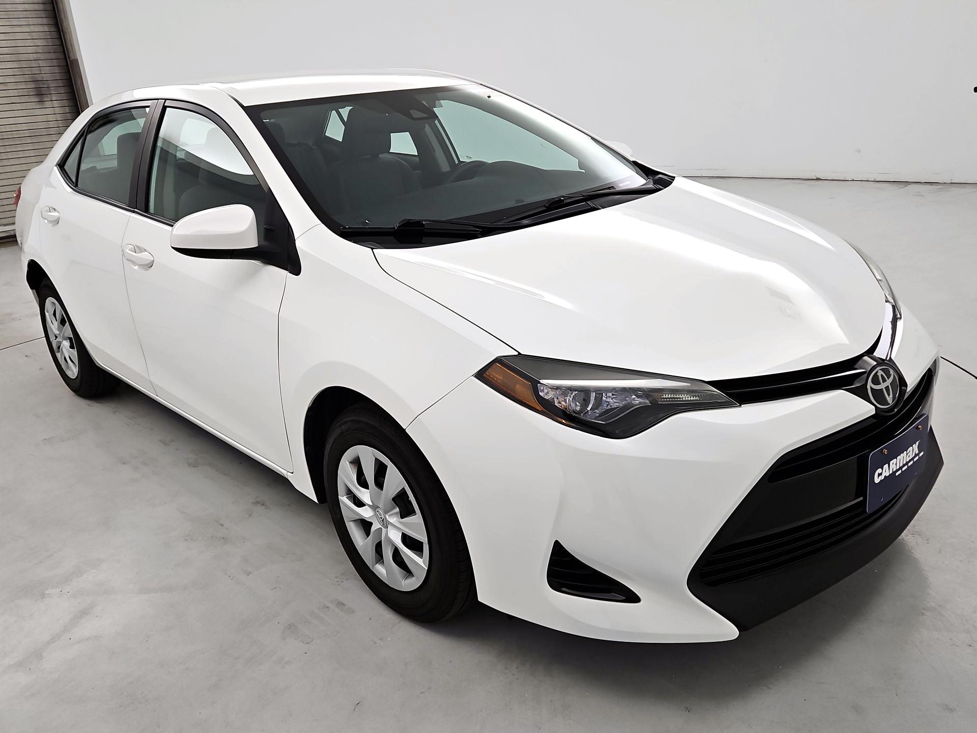 Thumbnail: 2017 Toyota Corolla - 1