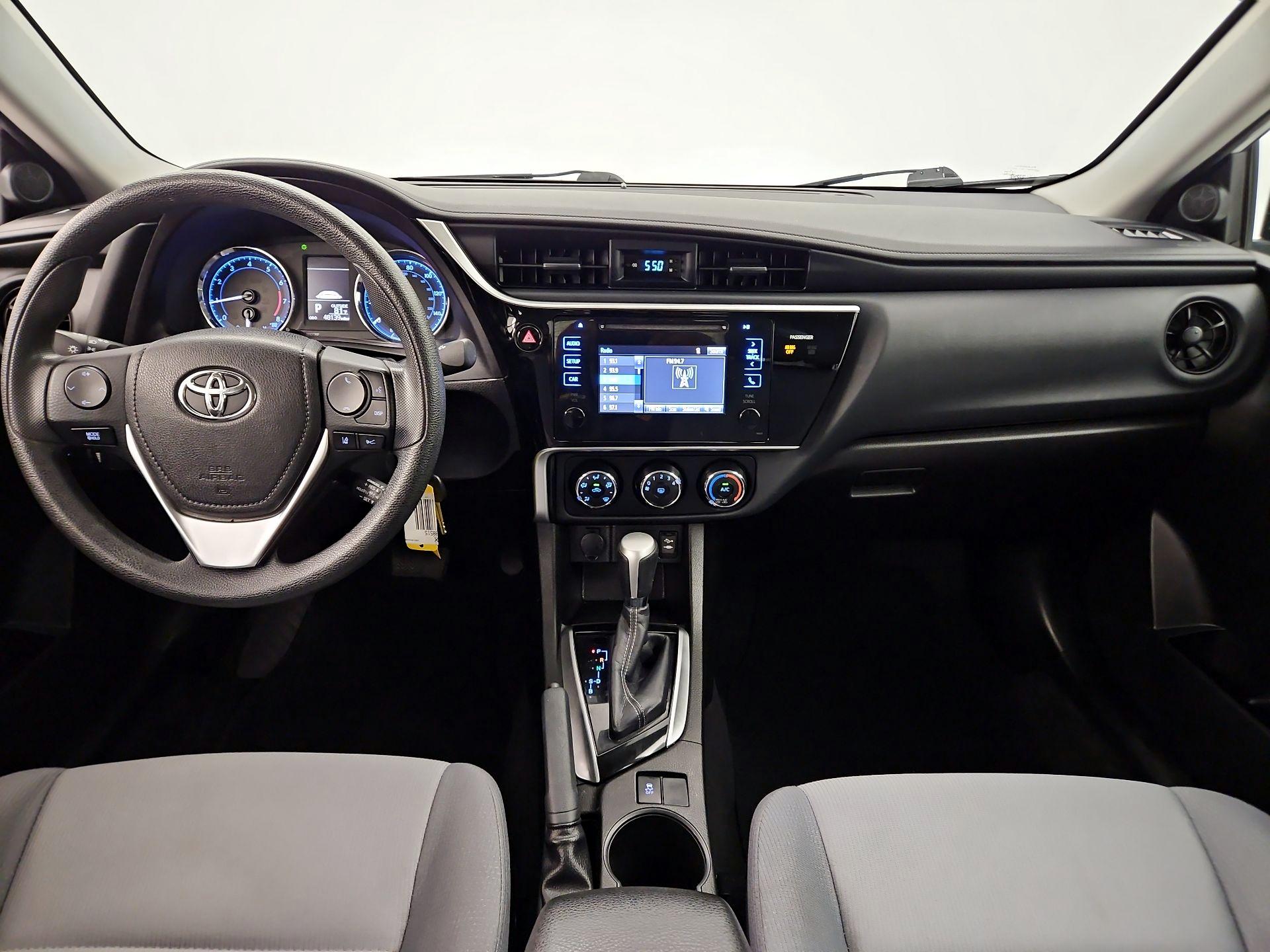 Thumbnail: 2017 Toyota Corolla - 8
