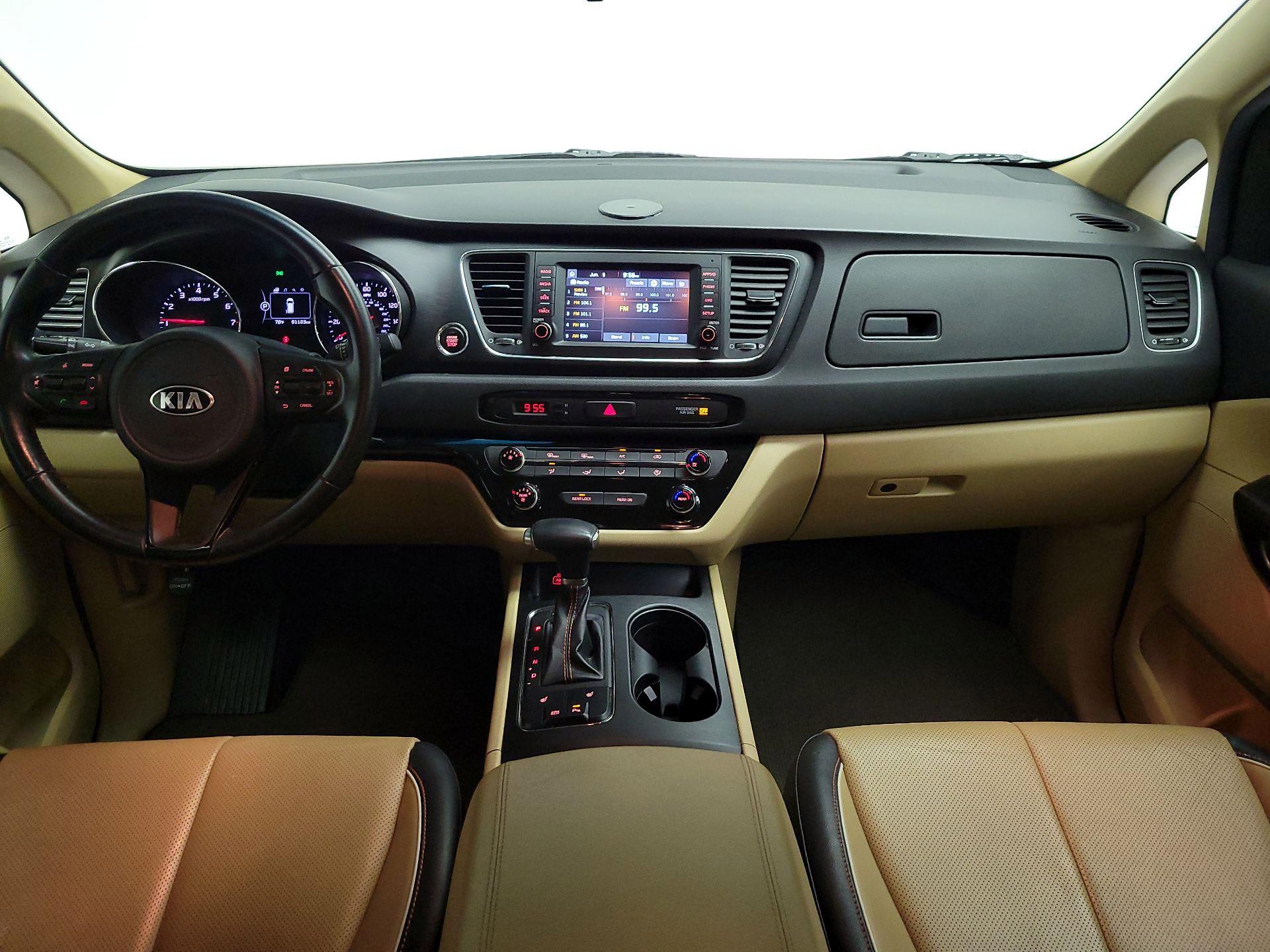 Thumbnail: 2017 Kia Sedona - 9