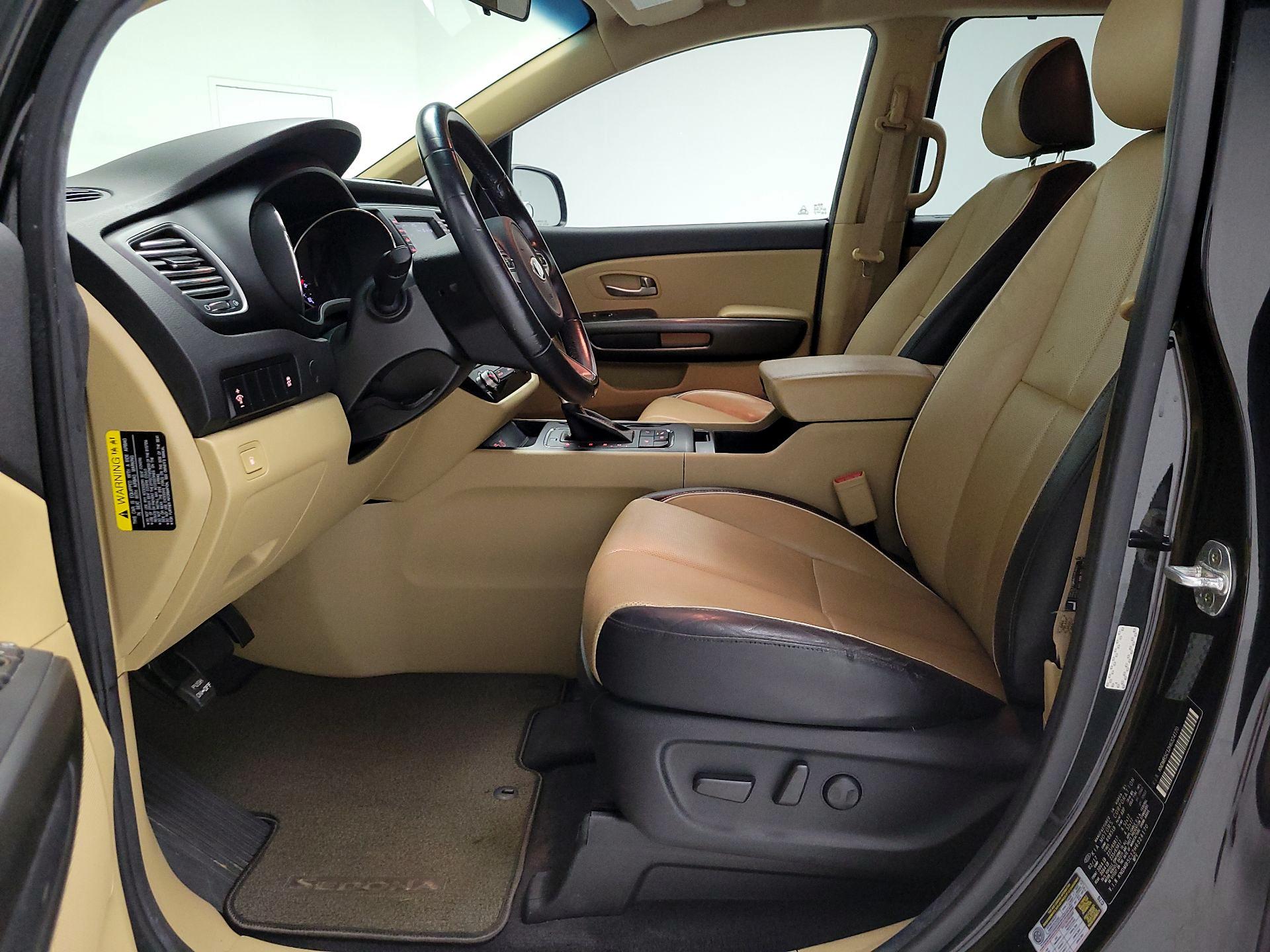 Thumbnail: 2017 Kia Sedona - 11