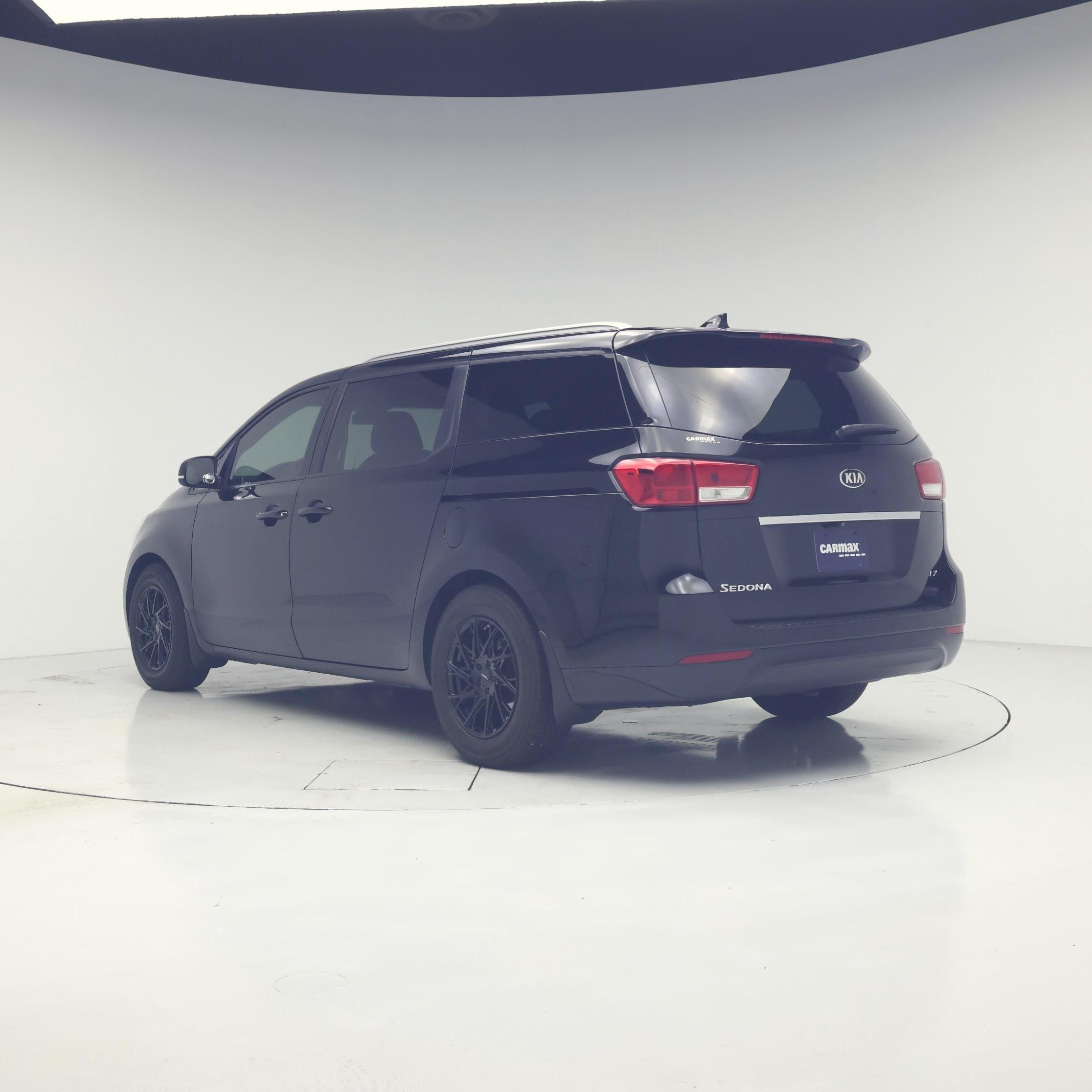 Thumbnail: 2017 Kia Sedona - 2