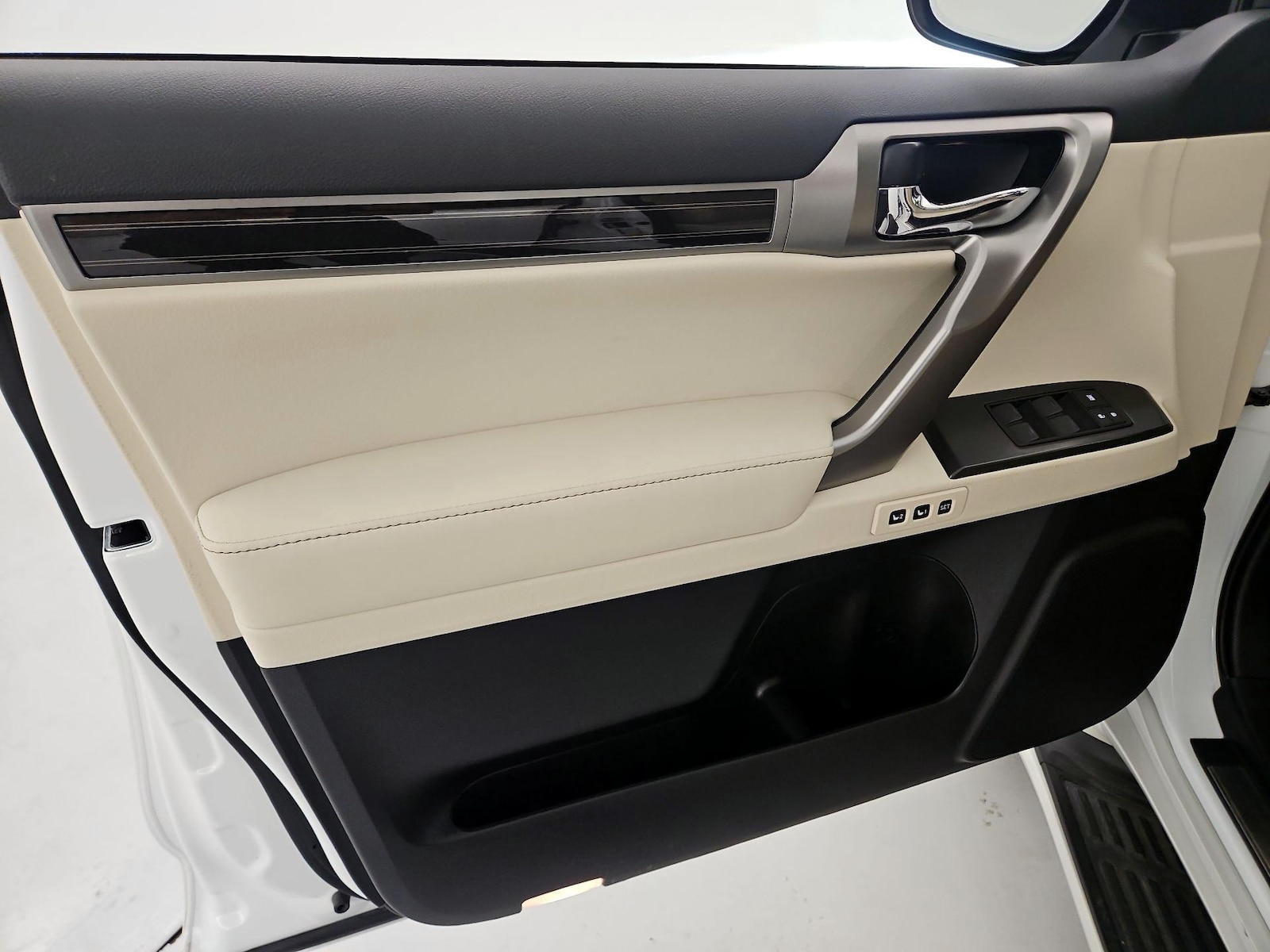 2023 Lexus GX PREMIUM - Photo 13