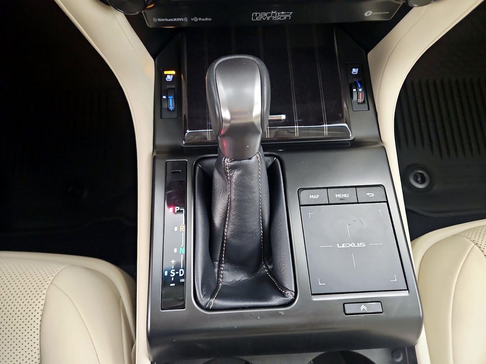 2023 Lexus GX PREMIUM - Photo 19