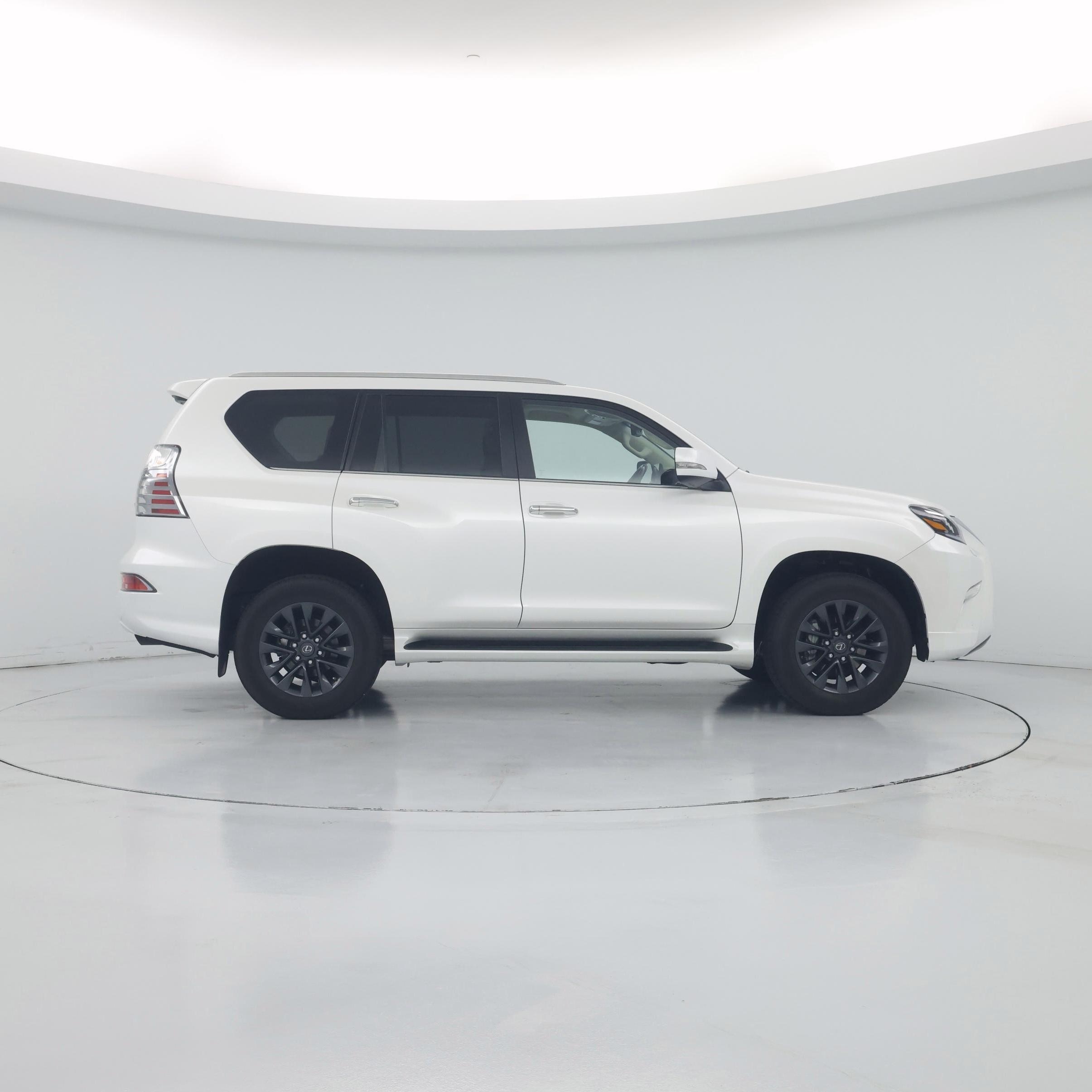 Thumbnail: 2023 Lexus GX - 7