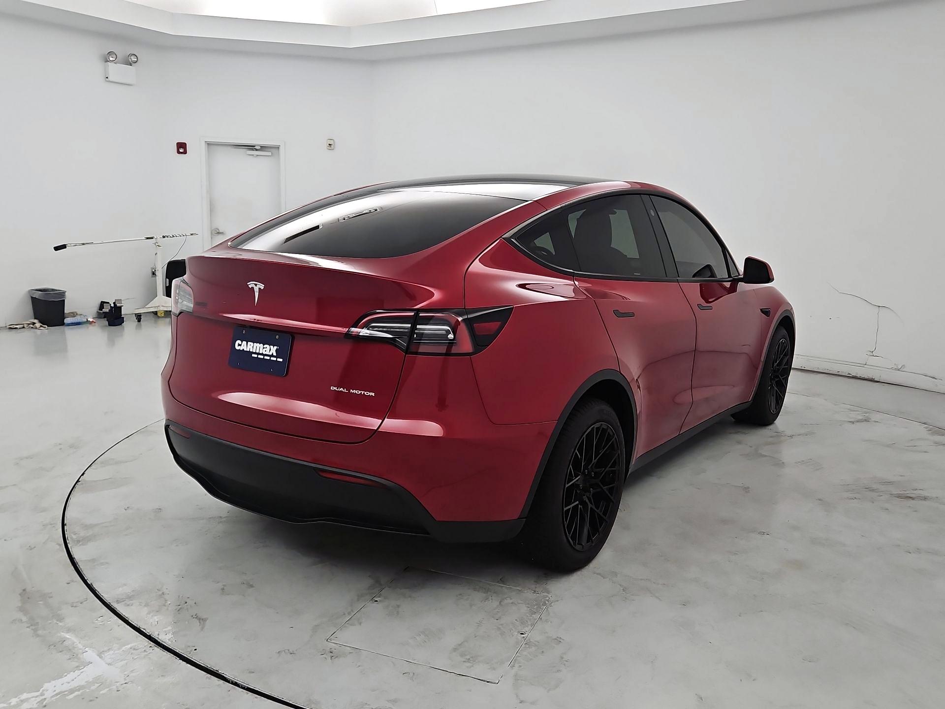 Thumbnail: 2021 Tesla Model Y - 5