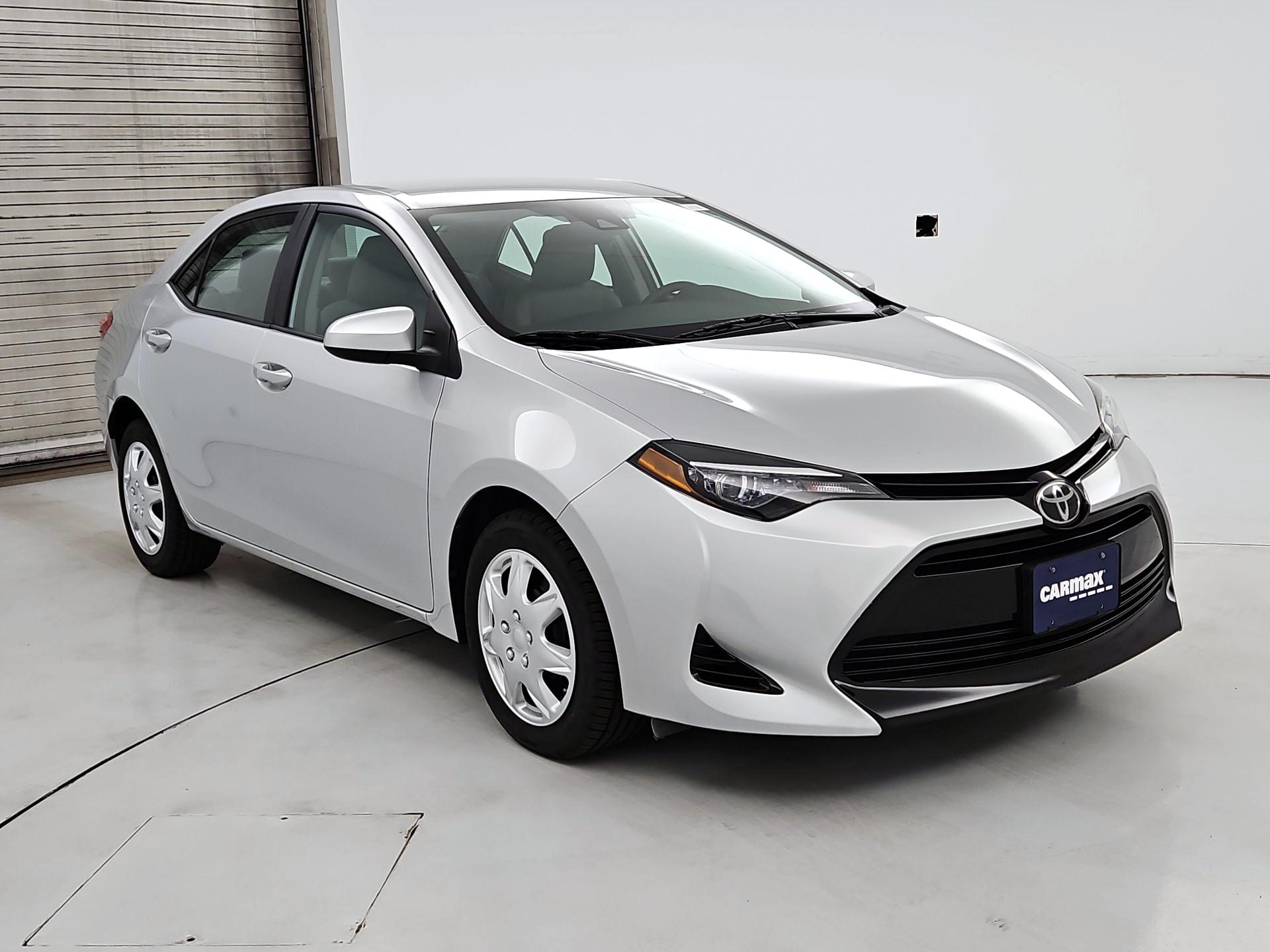 Thumbnail: 2018 Toyota Corolla - 1
