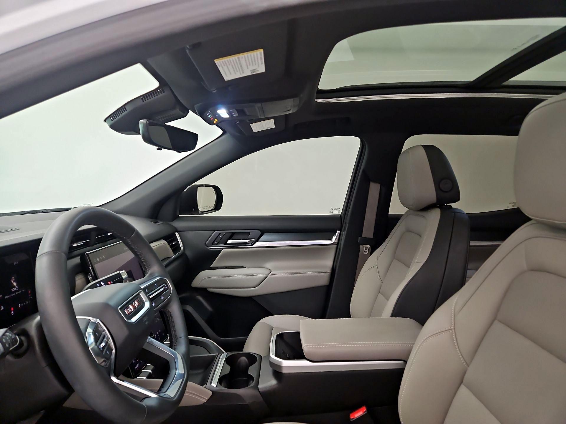 Thumbnail: 2025 GMC Terrain - 17
