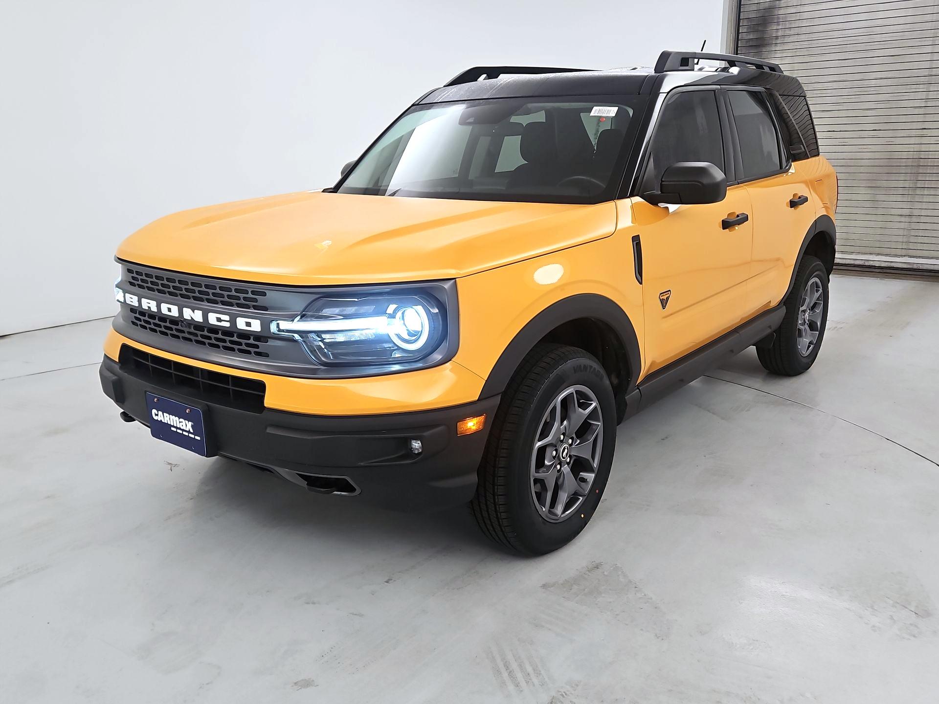 Thumbnail: 2022 Ford Bronco Sport - 3